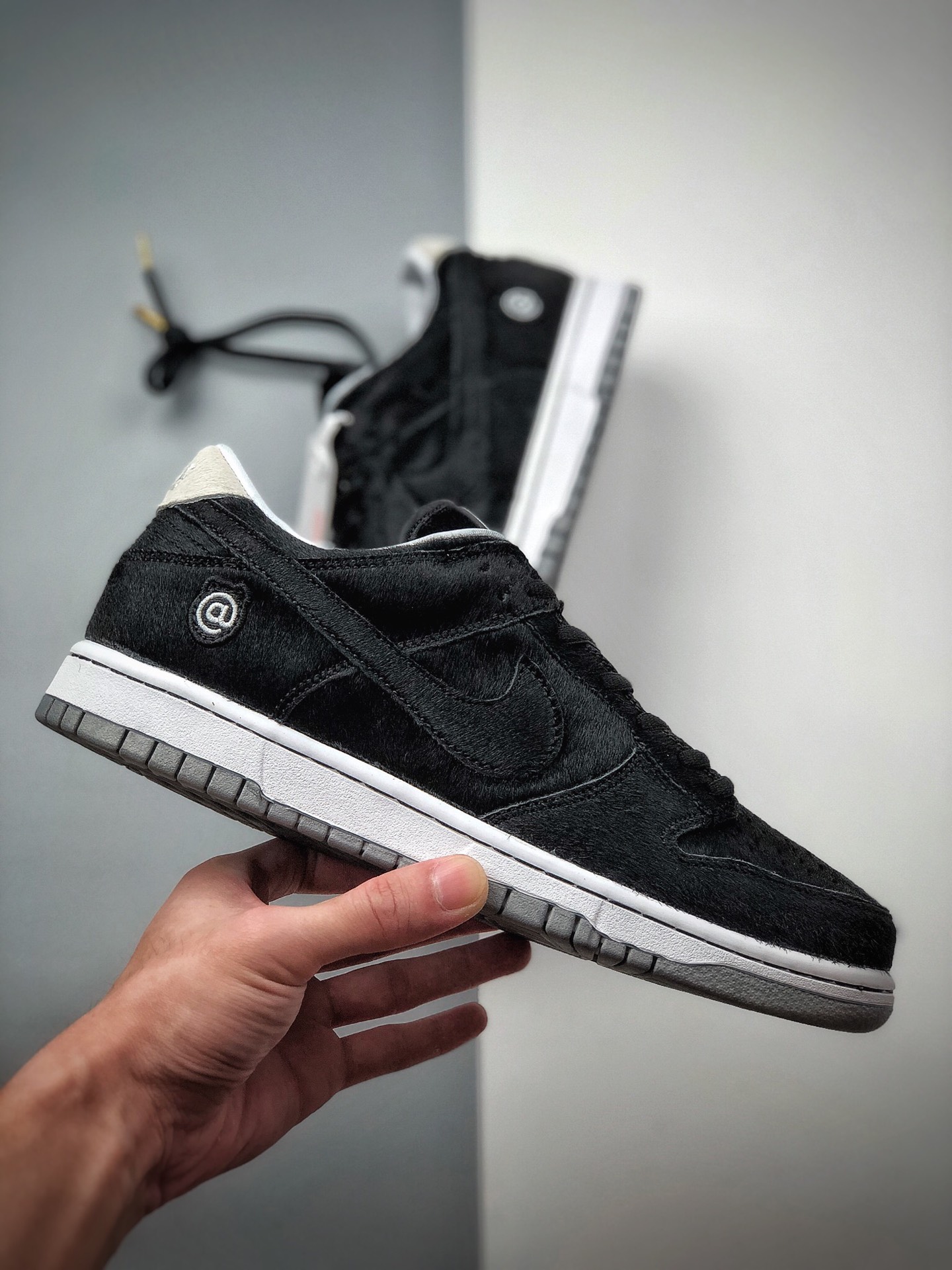 230 Nike SB Dunk Low 黑马毛 联名扣篮系列复古低帮休闲运动滑板板鞋CZ5127-001