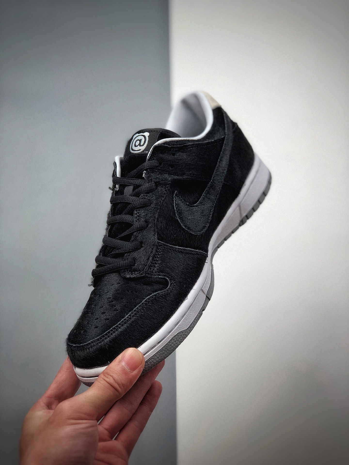 230 Nike SB Dunk Low 黑马毛 联名扣篮系列复古低帮休闲运动滑板板鞋CZ5127-001