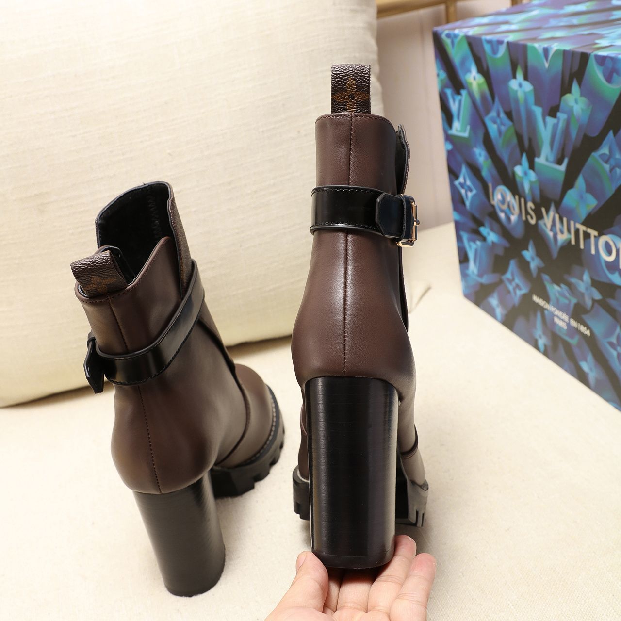新款LOUISVUITTON2020