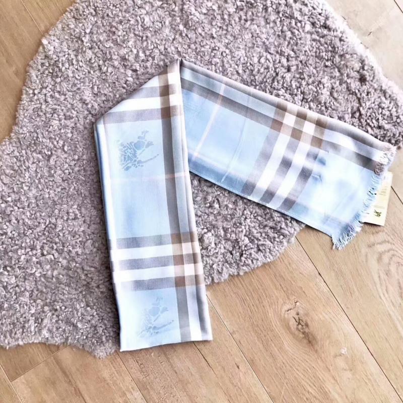 Burberry - Cashmere Scarf