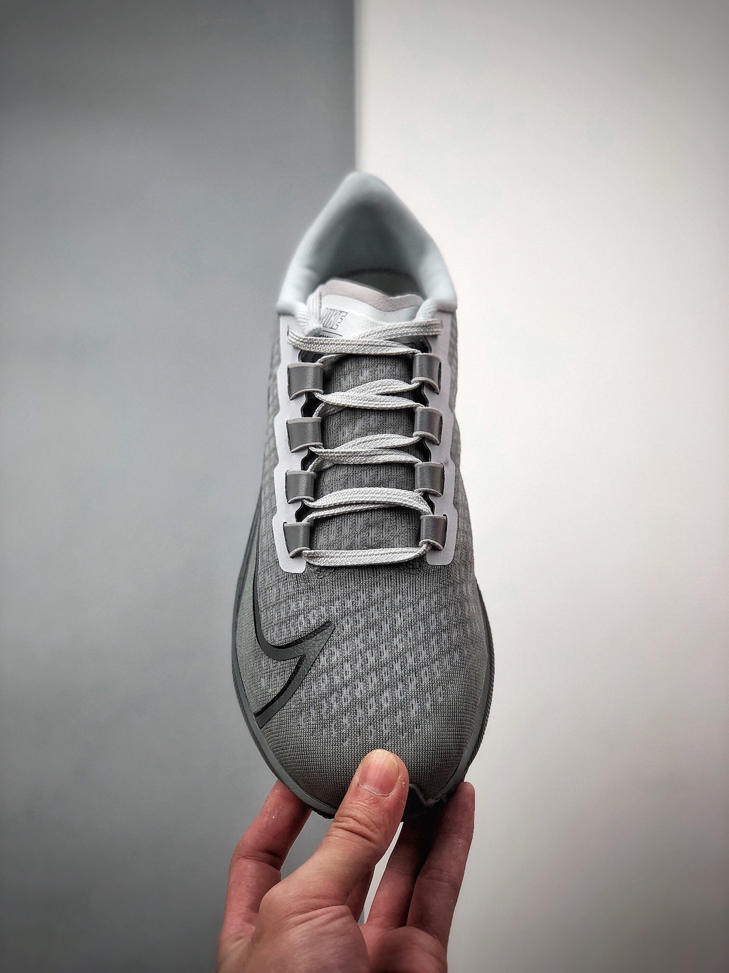 200 公司级耐克NIKE Zoom Pegasus 37 登月37代  透气缓震疾速跑鞋 DA4662-001