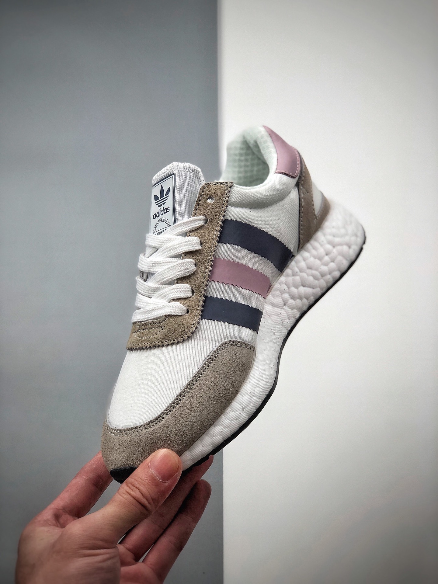 180 阿迪达斯adidas Originals I-5923 清新鞋款 CG6040