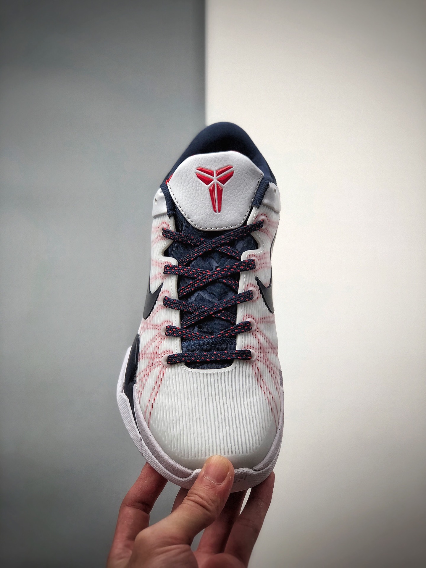 270 Nike Zoom Kobe 7 Gold Medal 美国队 2012年， Nike Zoom Kobe 7 488371-102