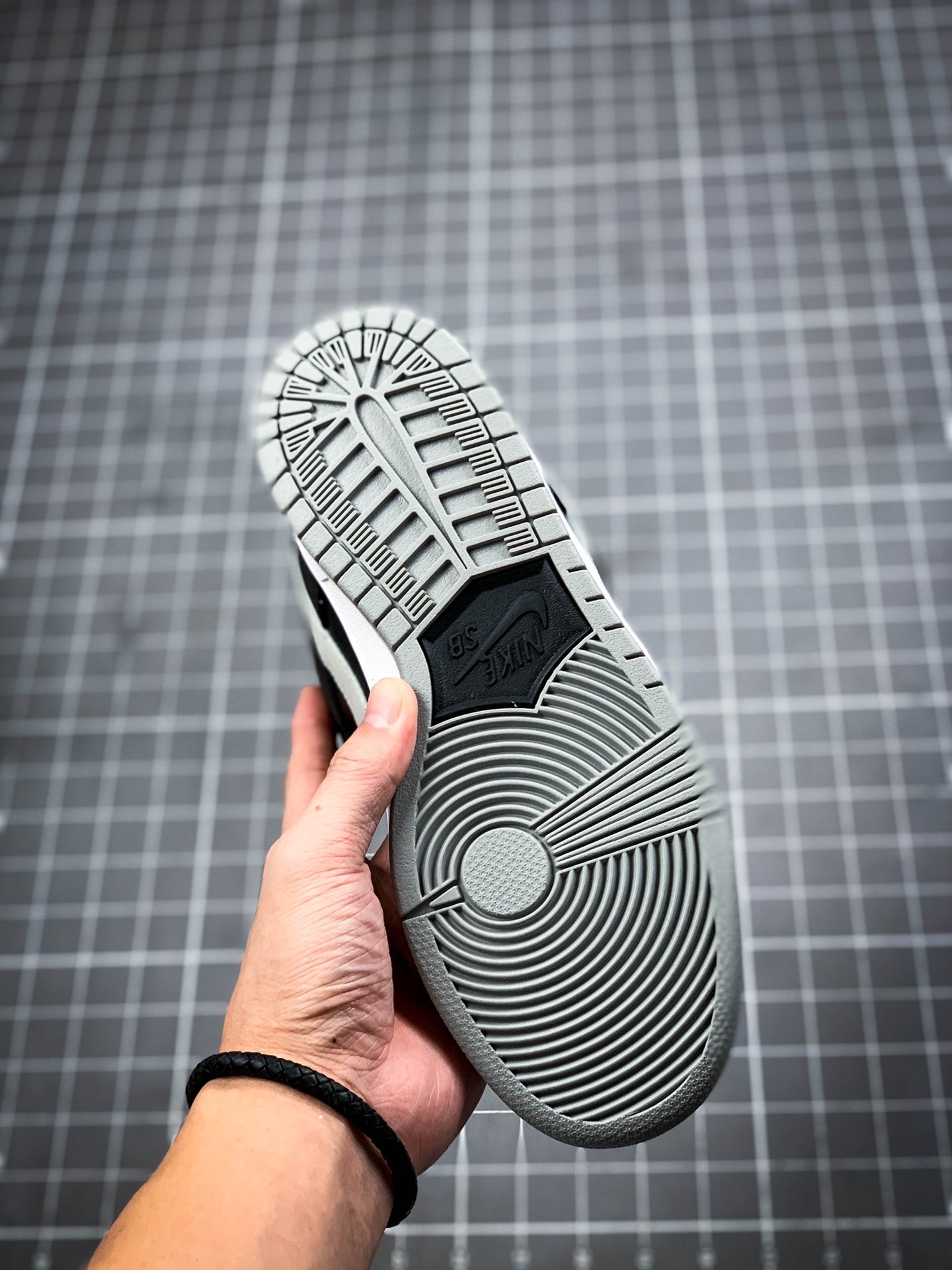 200  SB Dunk Low J-Pack “Shadow”影子灰BQ6817-007