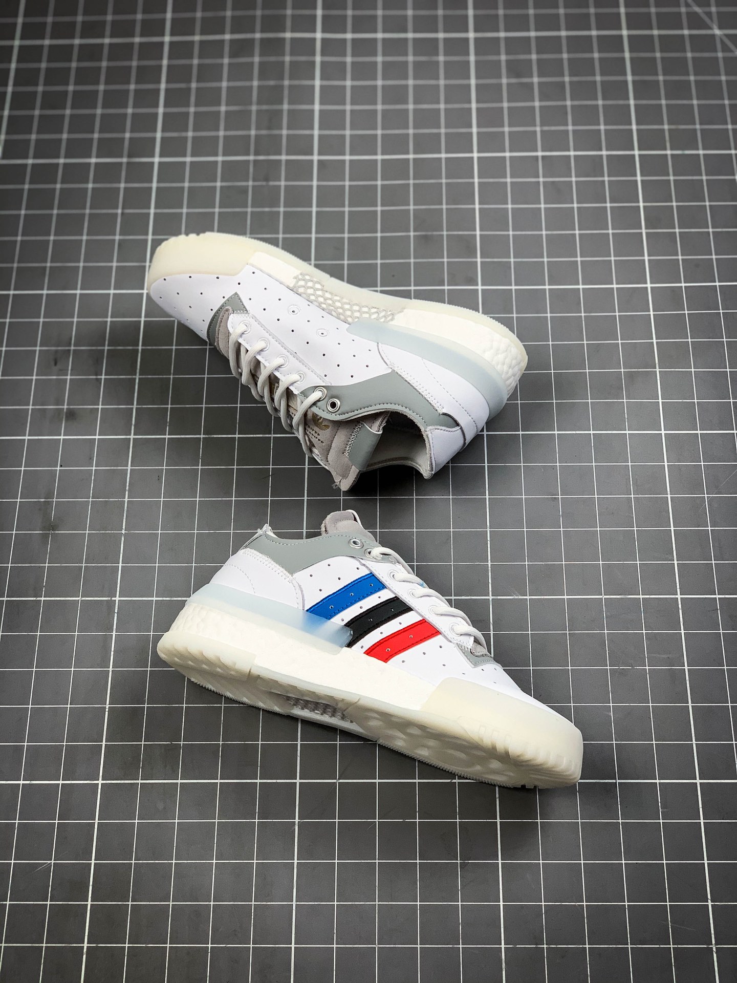 200 三叶草新品adidas Originals Rivalry RM LOW”Tricolor”中底爆米花百搭低帮复古休闲运动休闲球鞋FV7680