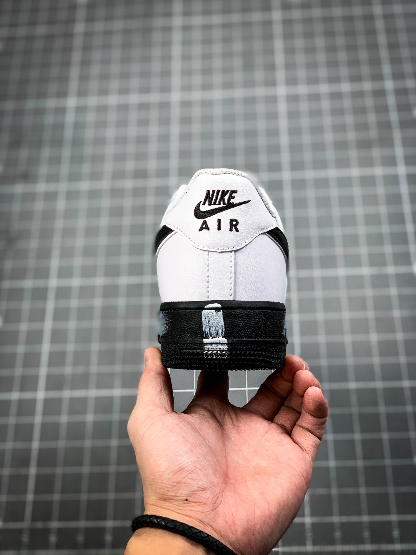230 Nike Air Force 1 Low 黑白涂鸦 货号：cz7898 100