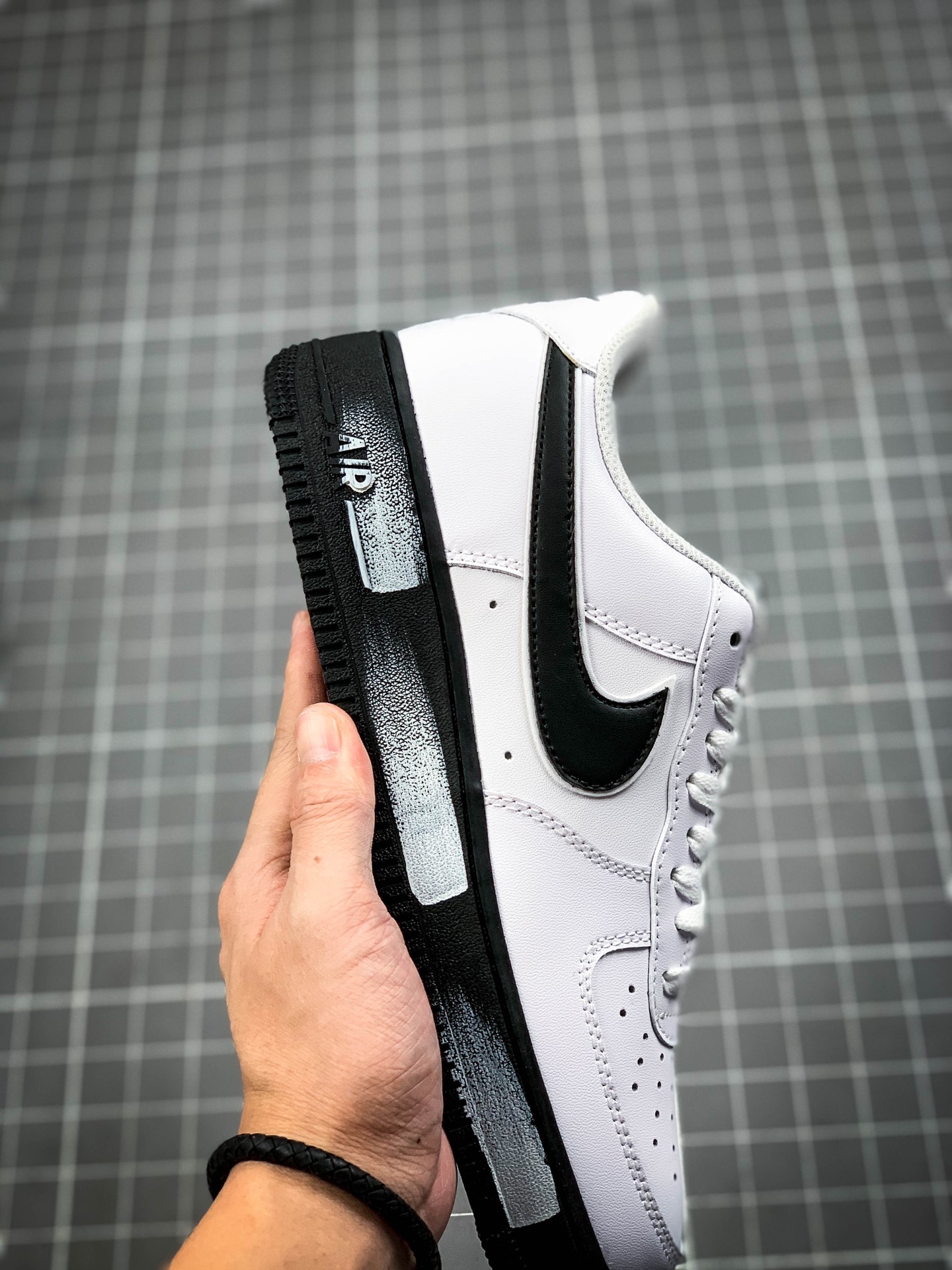 230 Nike Air Force 1 Low 黑白涂鸦 货号：cz7898 100