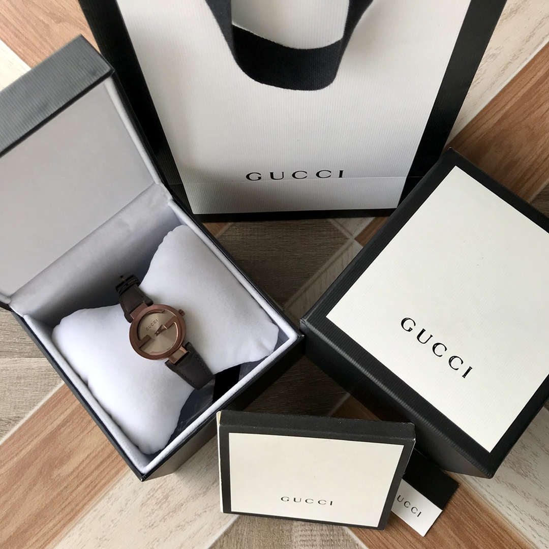 Gucci Bien
 Reloj Comprar la mejor alta calidad
 Azul Mujeres Piel de vaca Cuero