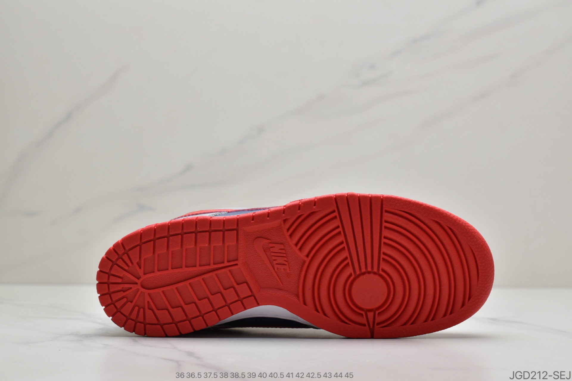 180 公司级耐克Nike SB Dunk Low Pro QS'Samba'扣篮系列低帮经典百搭休闲运动板鞋“灰红蓝科幻变色”CZ2662-400