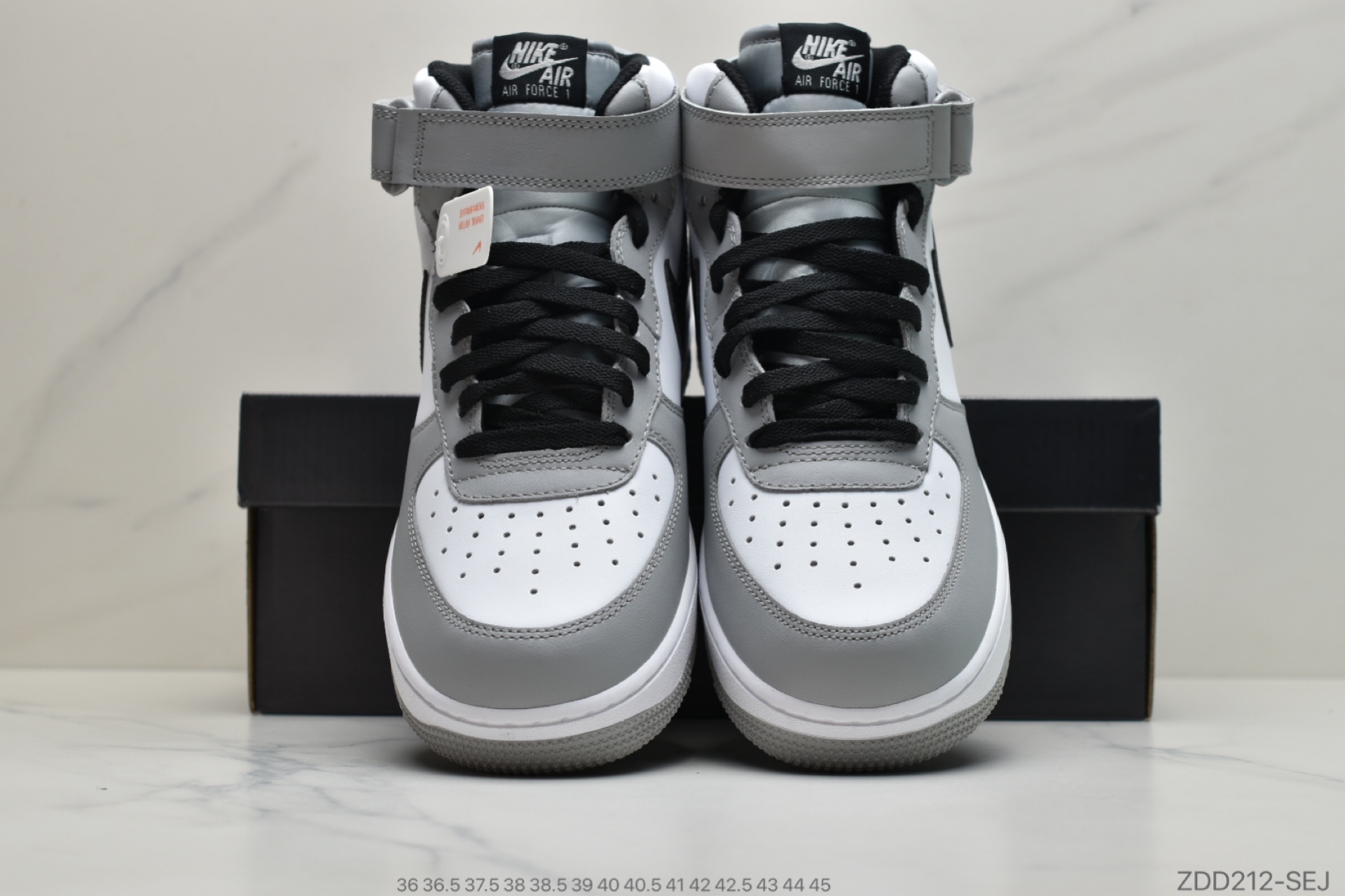 230 耐克NIKE NIKE AIR FORCE 1 07 PRM 烟灰 空军一号系列休闲运动板鞋 554724-092
