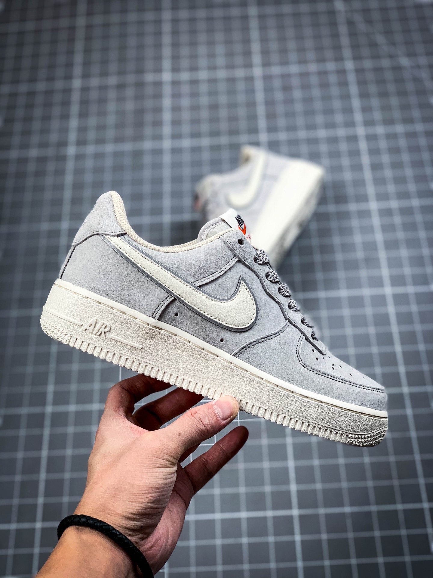 180  Air Force1 Low x Reigning Champ  灰黑麂皮打造  AA1117-126