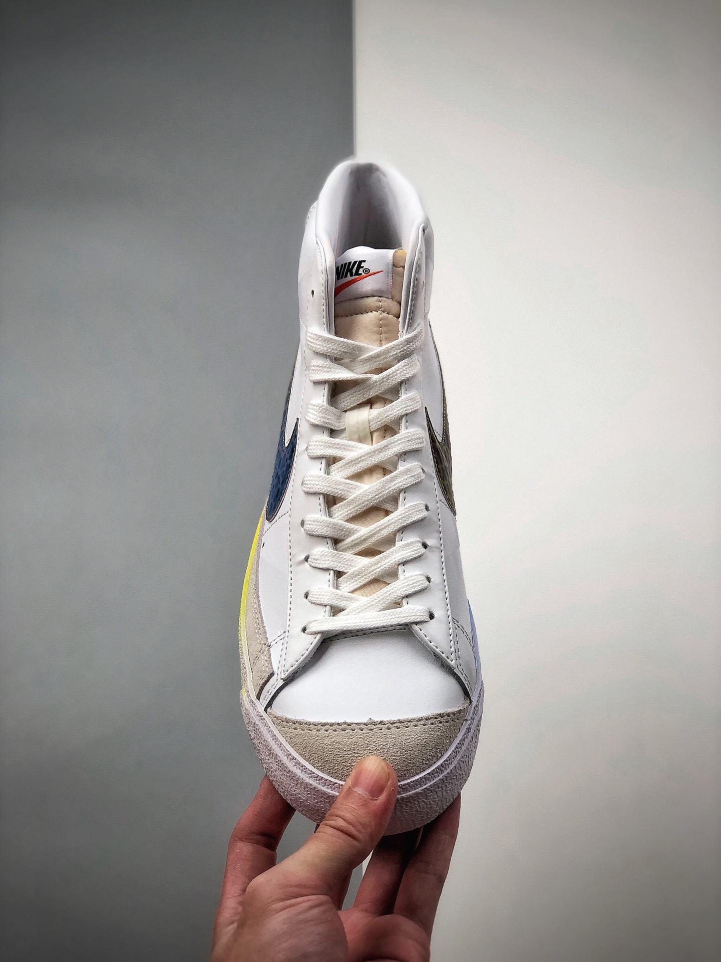 200  NIKE BLAZER LOW The New Way为概念的 Nike Blazer CZ8653-136