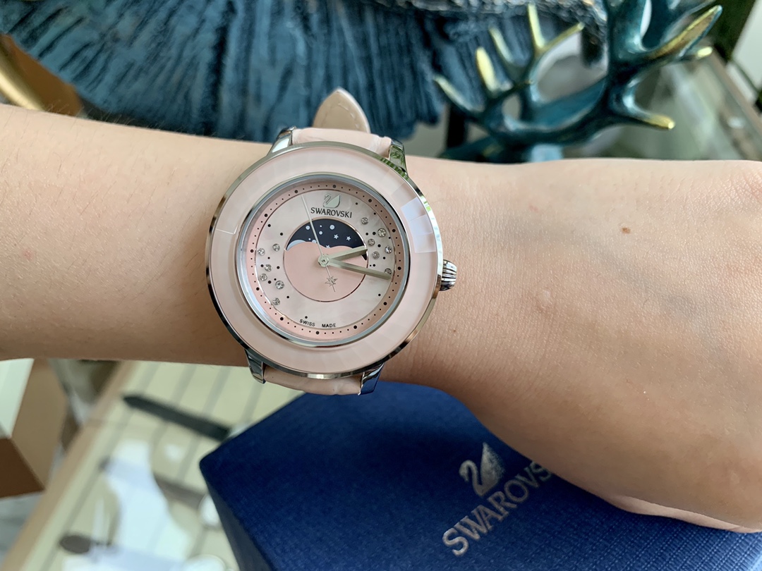 Swarovski Octea Lux系列 腕表手表 2