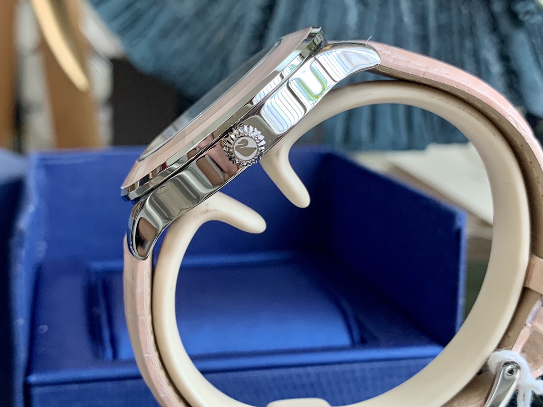 Swarovski Octea Lux系列 腕表手表 5