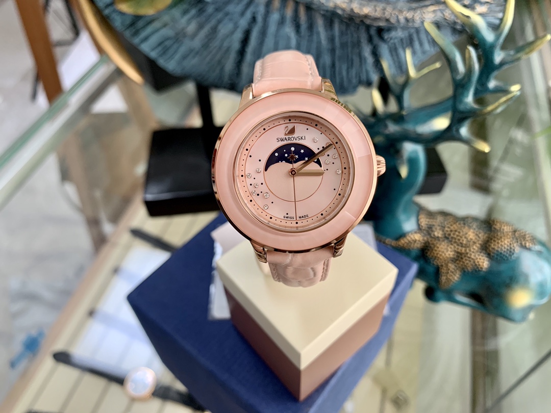 Swarovski Octea Lux系列 月相手表手表 4