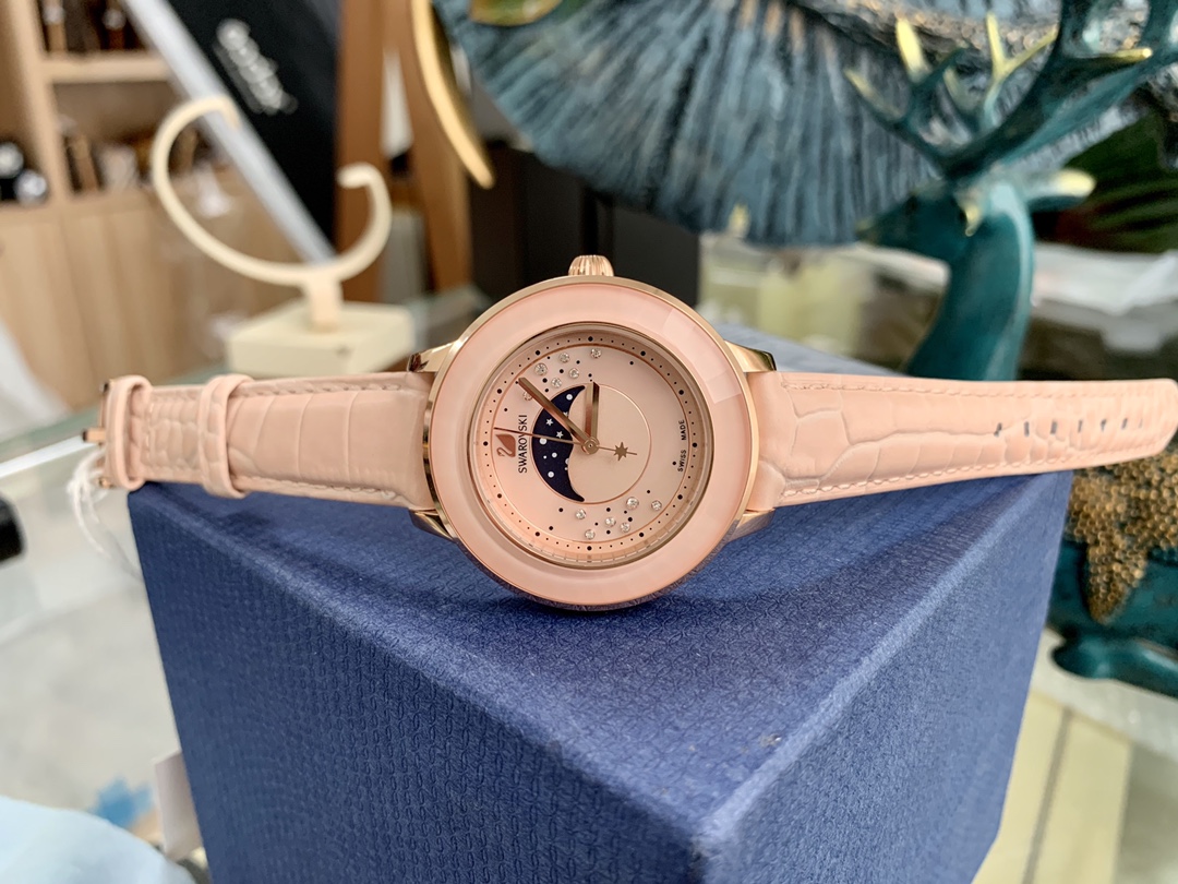 Swarovski Octea Lux系列 月相手表手表 7