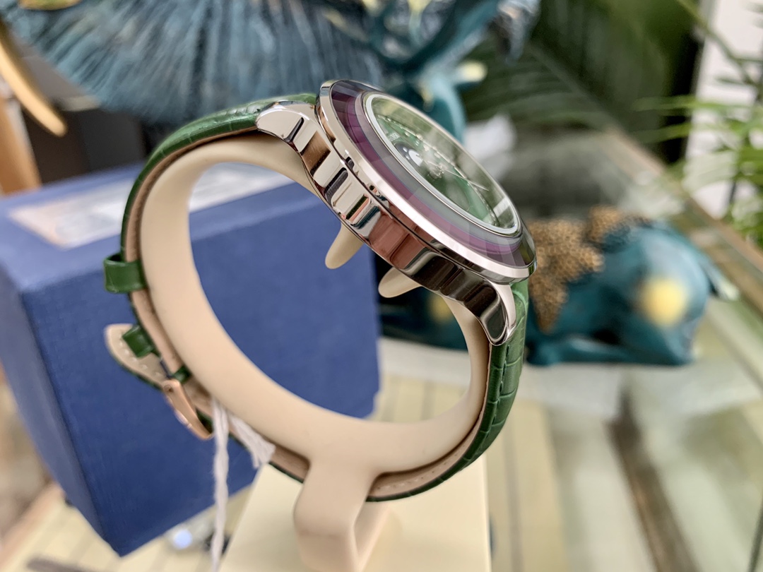 Swarovski Octea Lux系列 月相手表手表 5