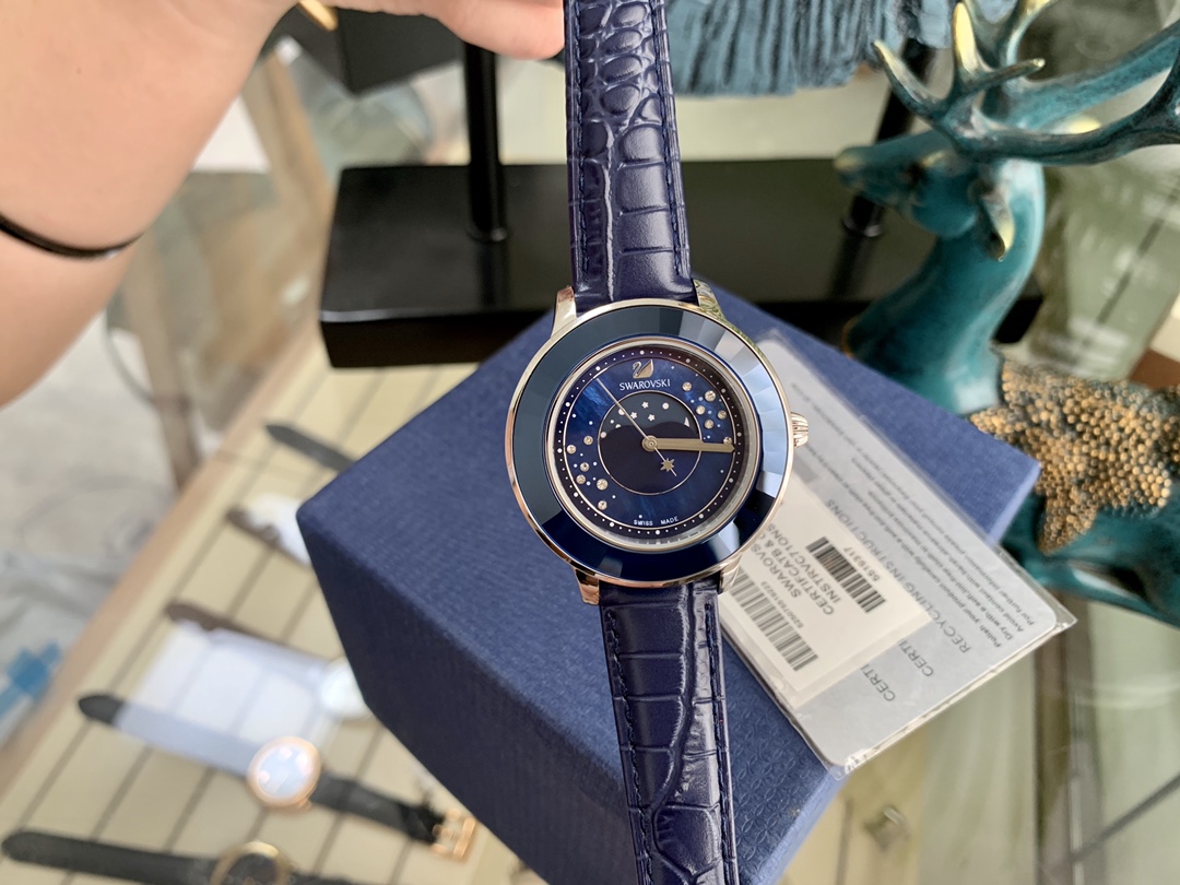 Swarovski Octea Lux系列 月相手表手表 3