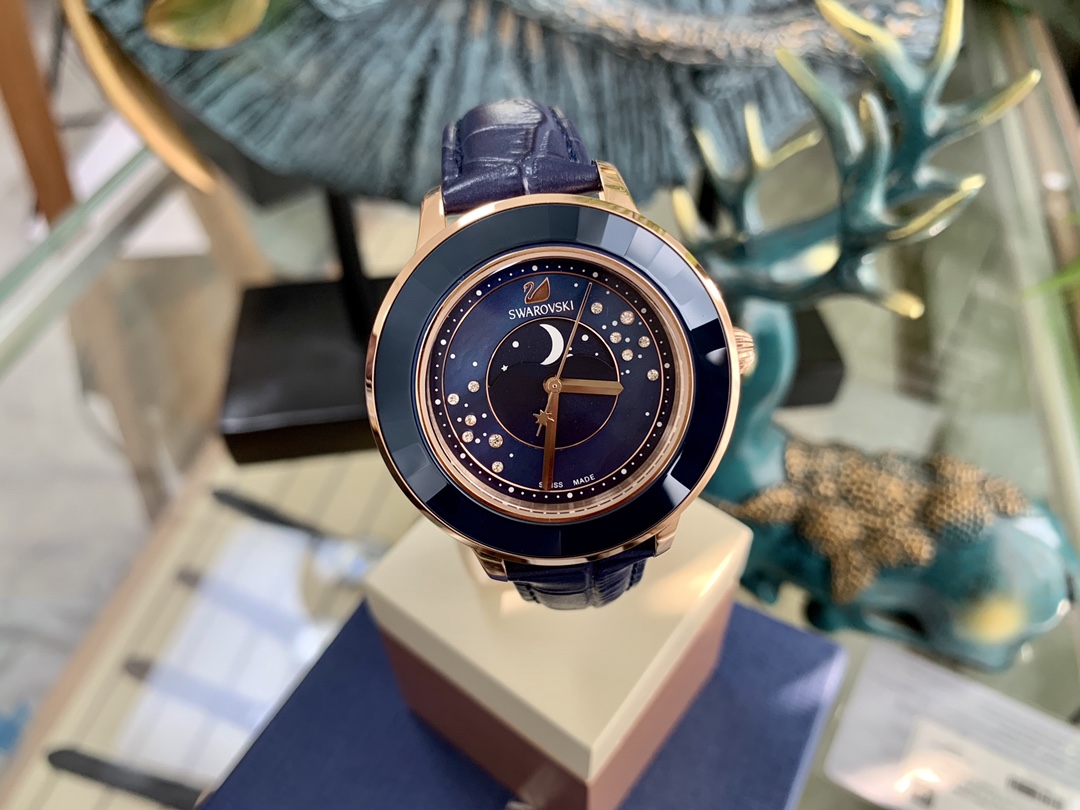 Swarovski Octea Lux系列 月相手表手表 4