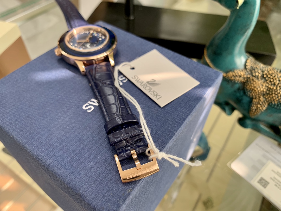 Swarovski Octea Lux系列 月相手表手表 8