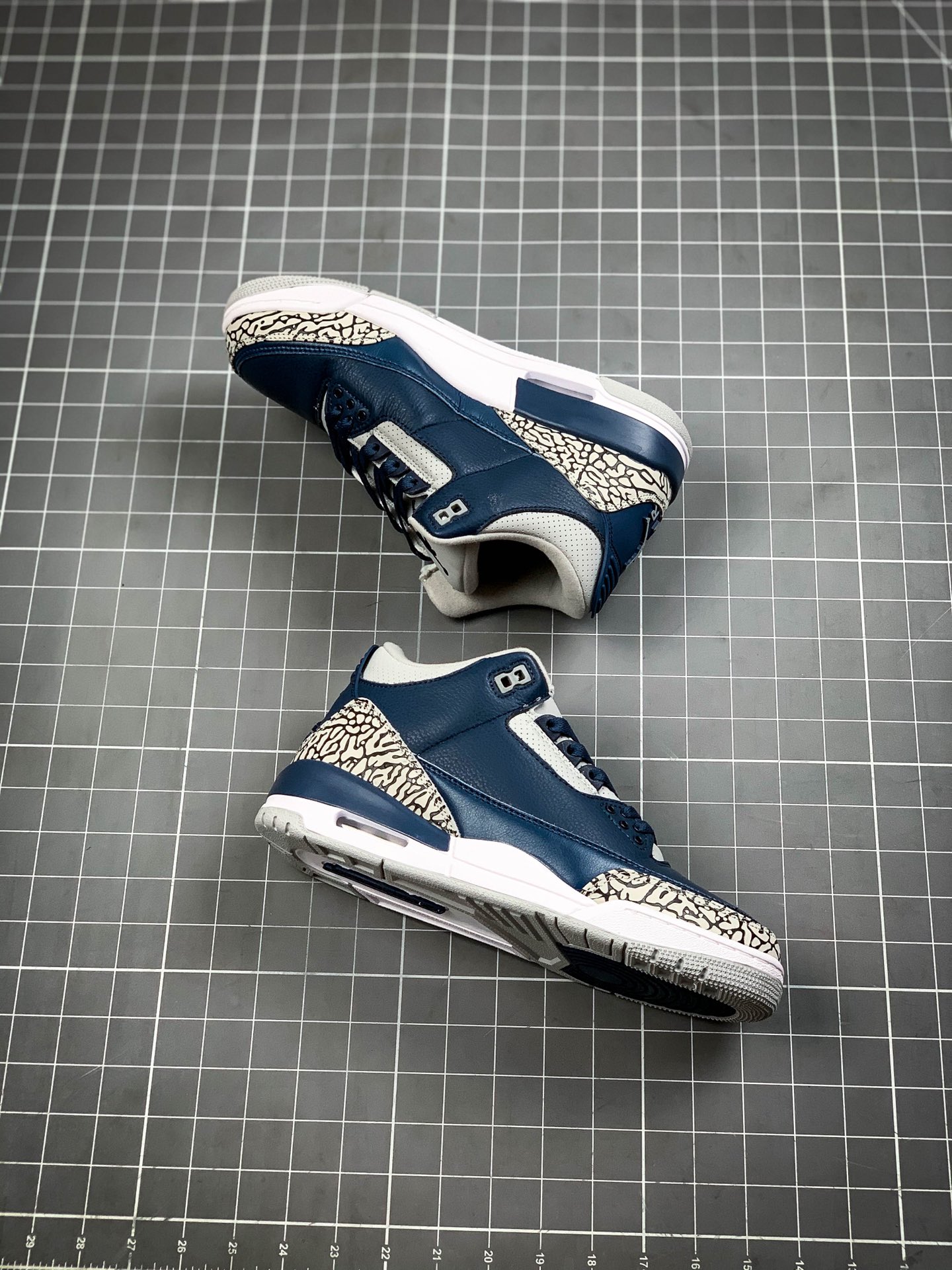 270 Air Jordan 3 “Tinker” AJ3手稿配色 AQ3835-160 620