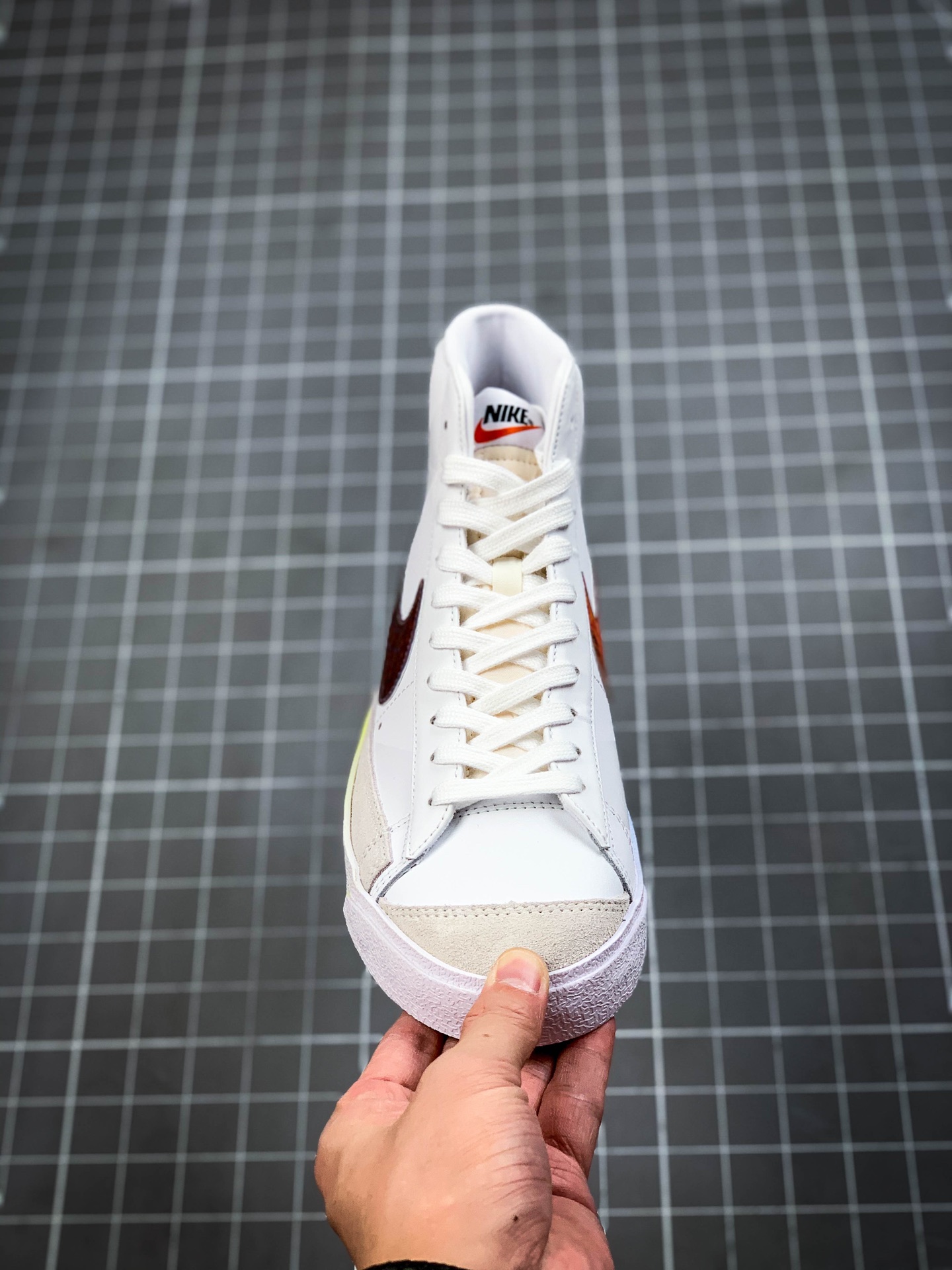 200 Nike Blazer Mid VNTG QS 复古经典中帮开拓者 炫彩 CZ8653-136