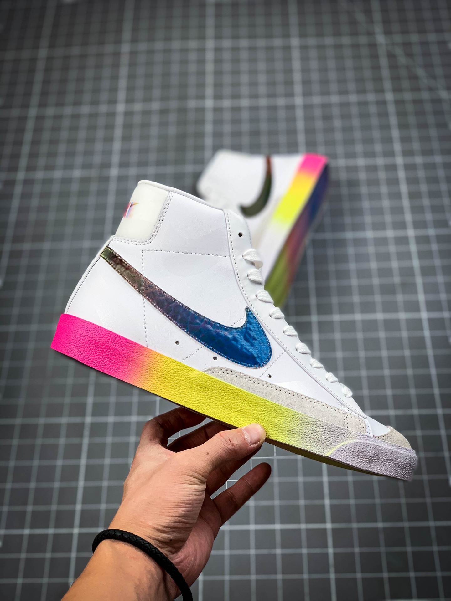 200 Nike Blazer Mid VNTG QS 复古经典中帮开拓者 炫彩 CZ8653-136