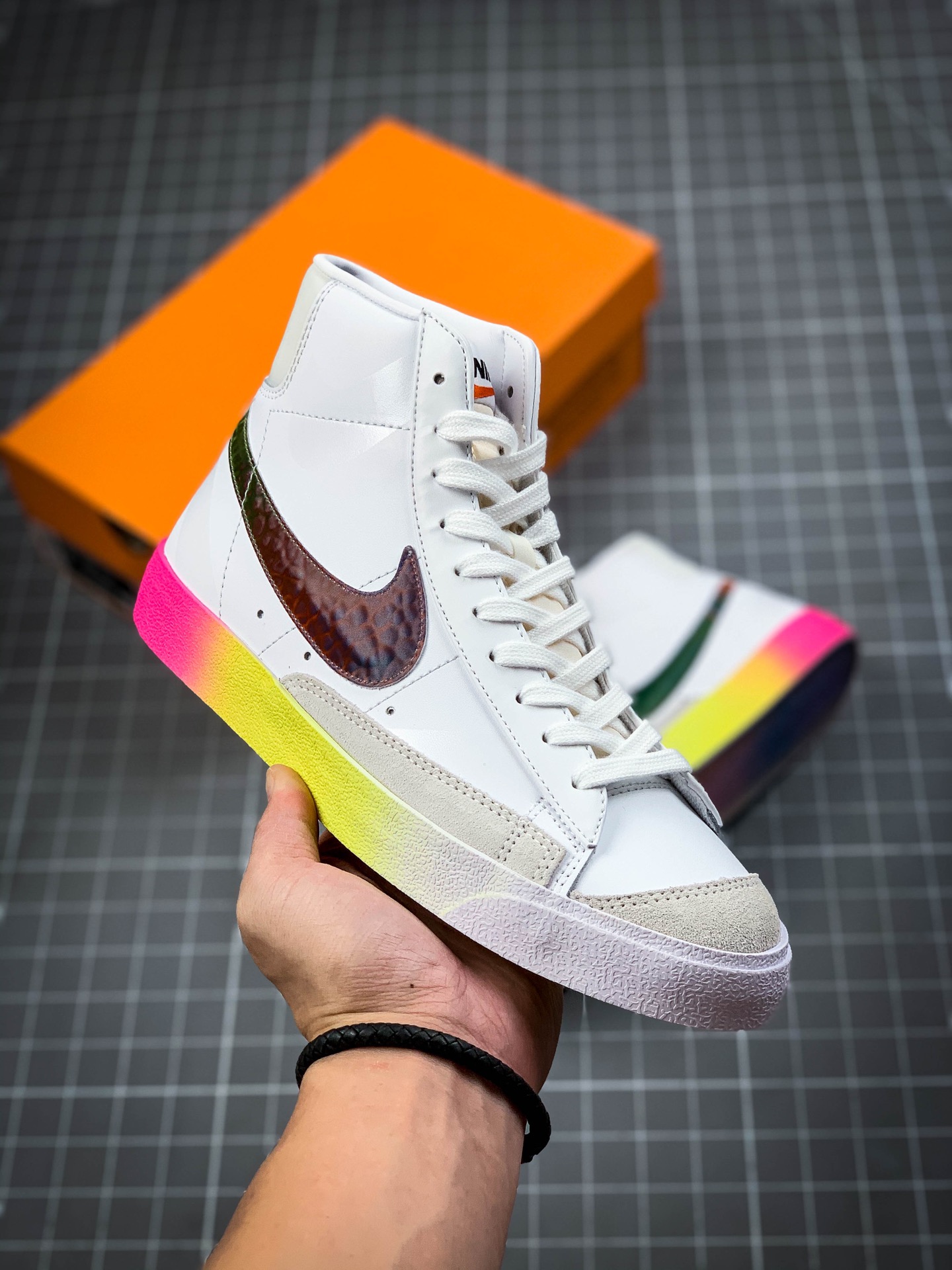 200 Nike Blazer Mid VNTG QS 复古经典中帮开拓者 炫彩 CZ8653-136