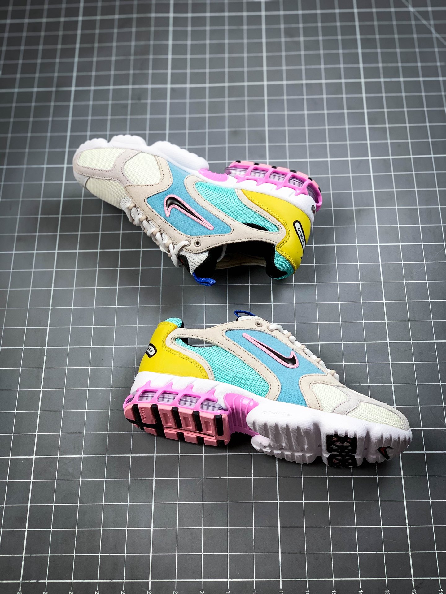 330 公司级纯原版本 Stussy x Air Zoom Spiridon CG 2  CW7482-100