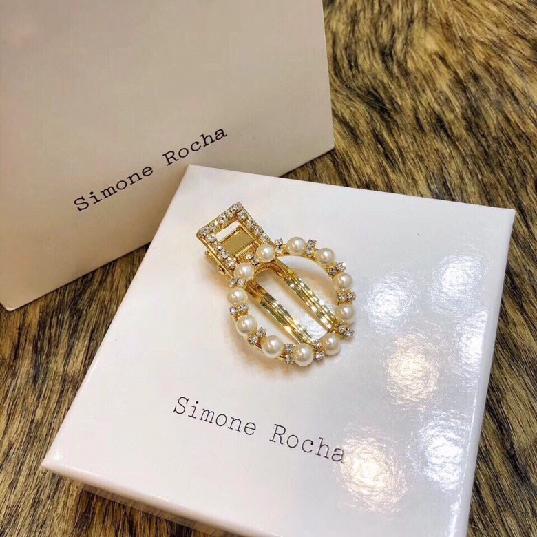 高端制定 Simone rocha各大网红挚爱 爱心造型珍珠头夹发夹边夹 很实用的一款发夹