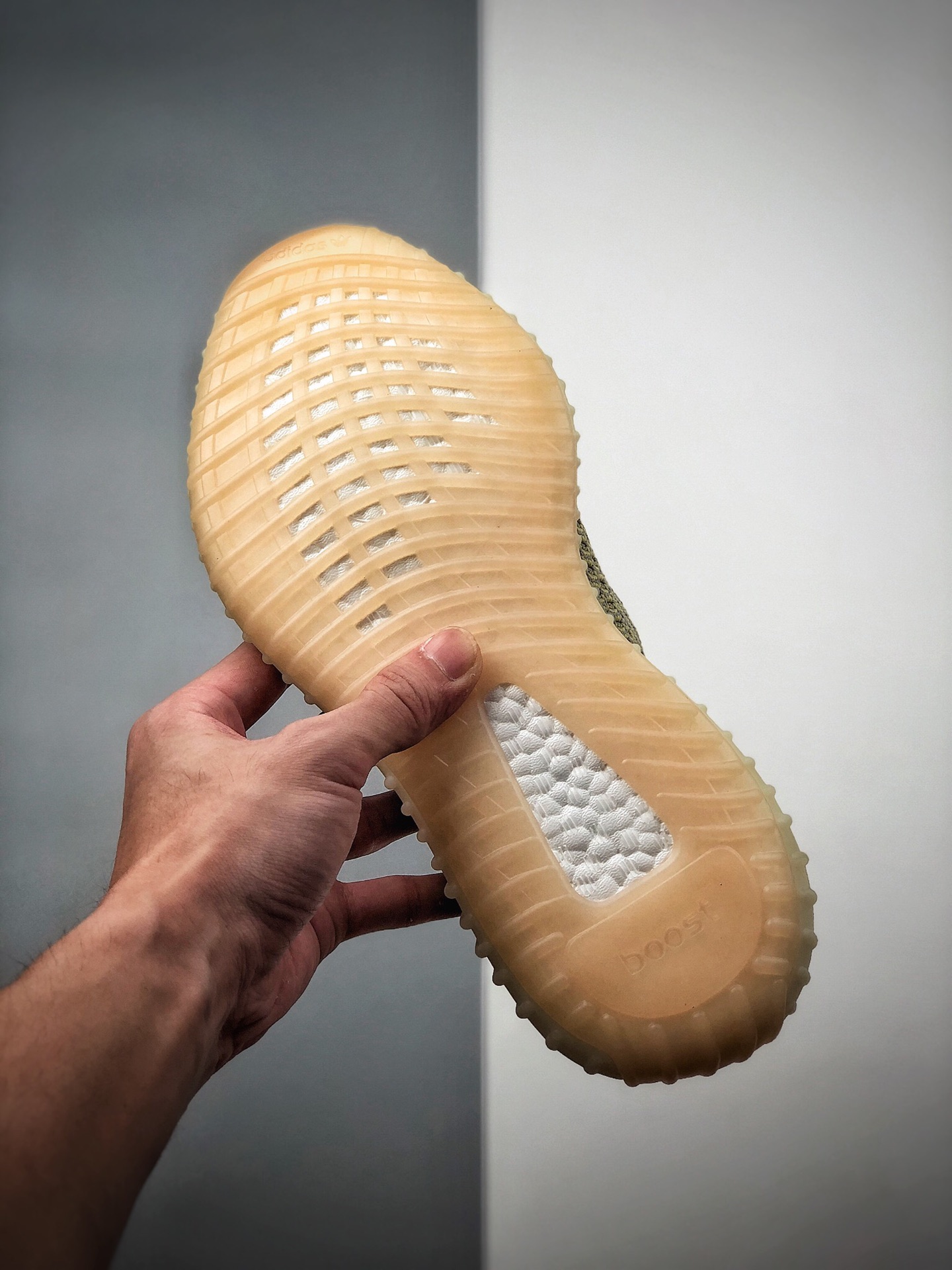 250 公司级 阿迪达斯Adidas Yeezy 350 Boost V2 丁黄 货号：FV3250