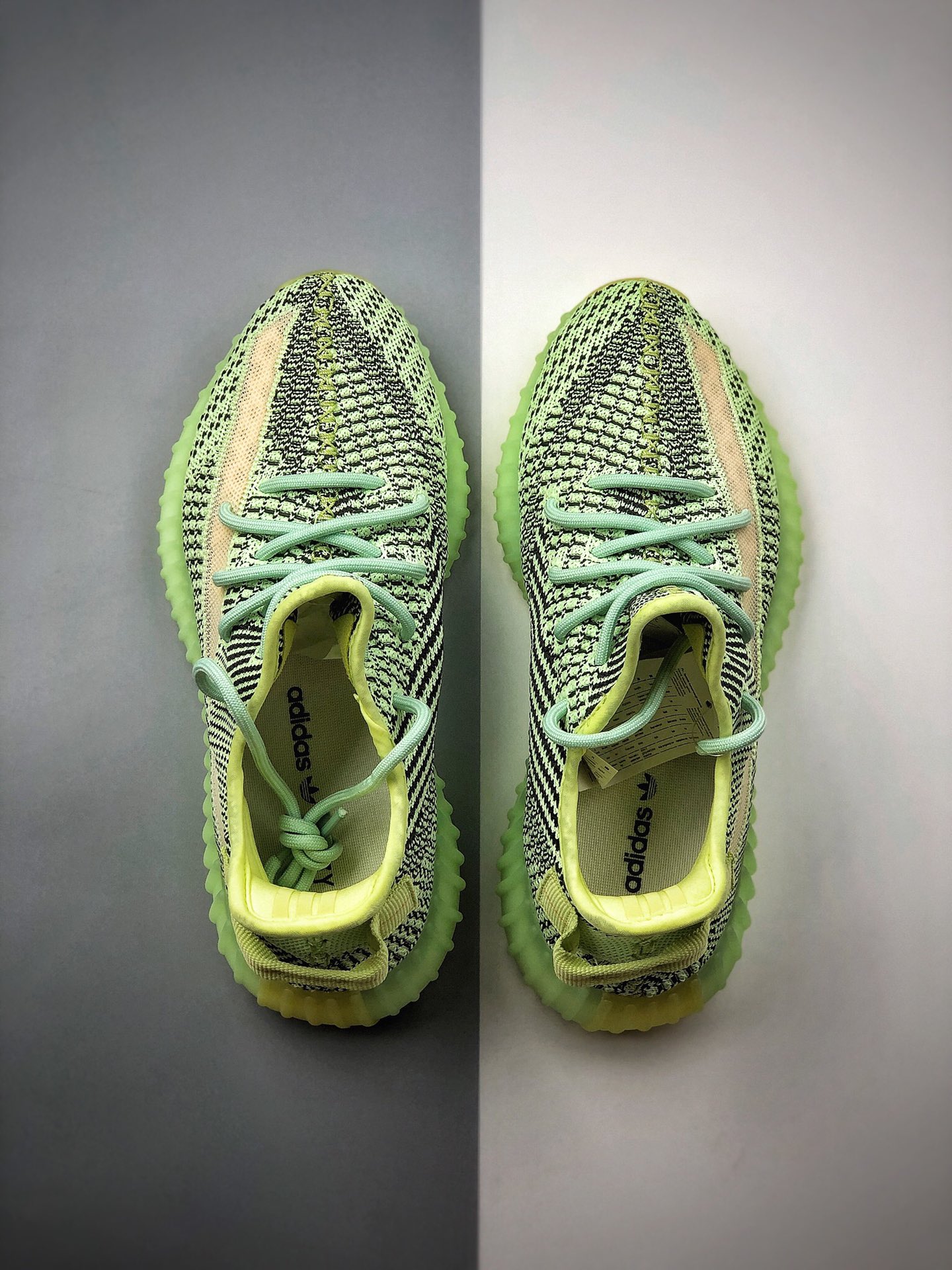 250 #最强性价比 公司级 400以下绝无对手 #Adidas Yeezy 350 Boost V2 太阳黄 FV5191