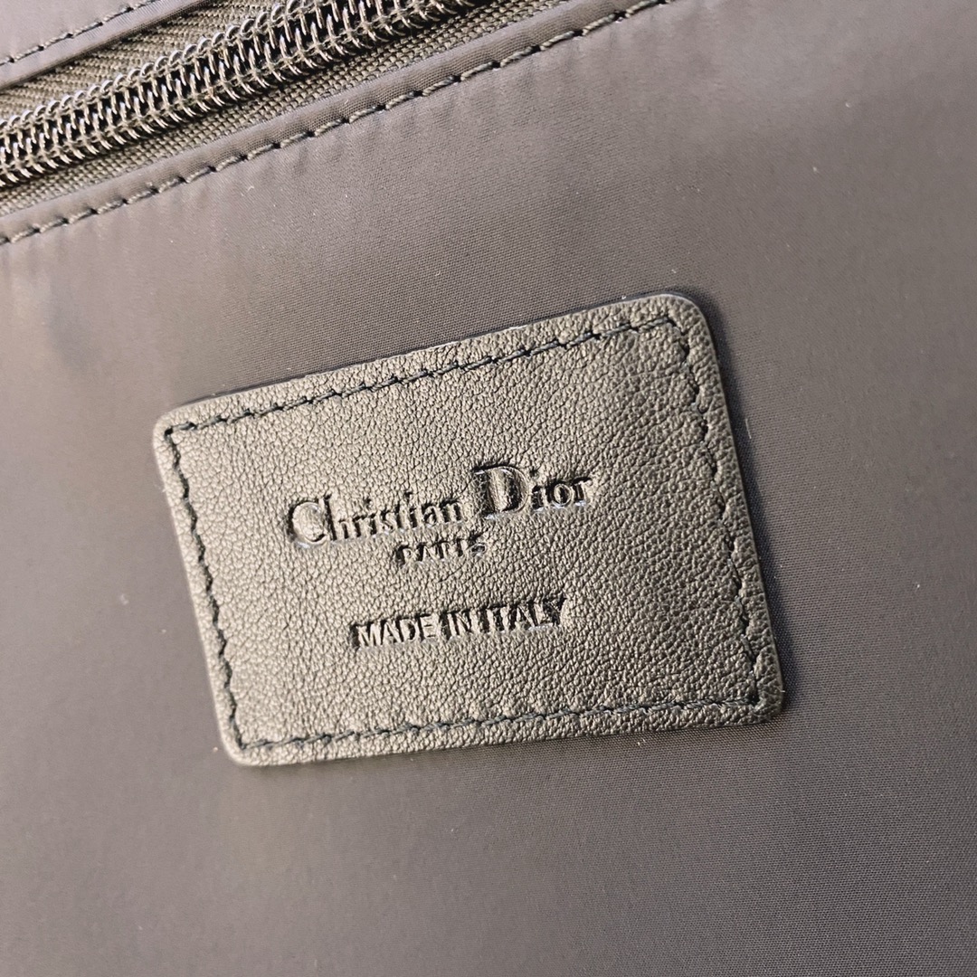 2020 Dior Travel Box: Super Light, One-to-One, Cash. - 图片 3