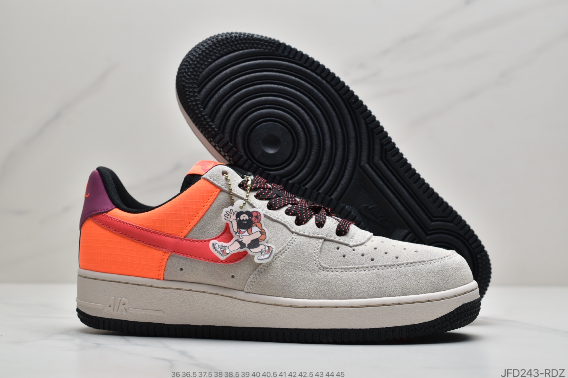 170 公司级耐克NikeAirForce1LowACG配色近日Nike带来一款ACG户外配色AirForce1 CU3007-061