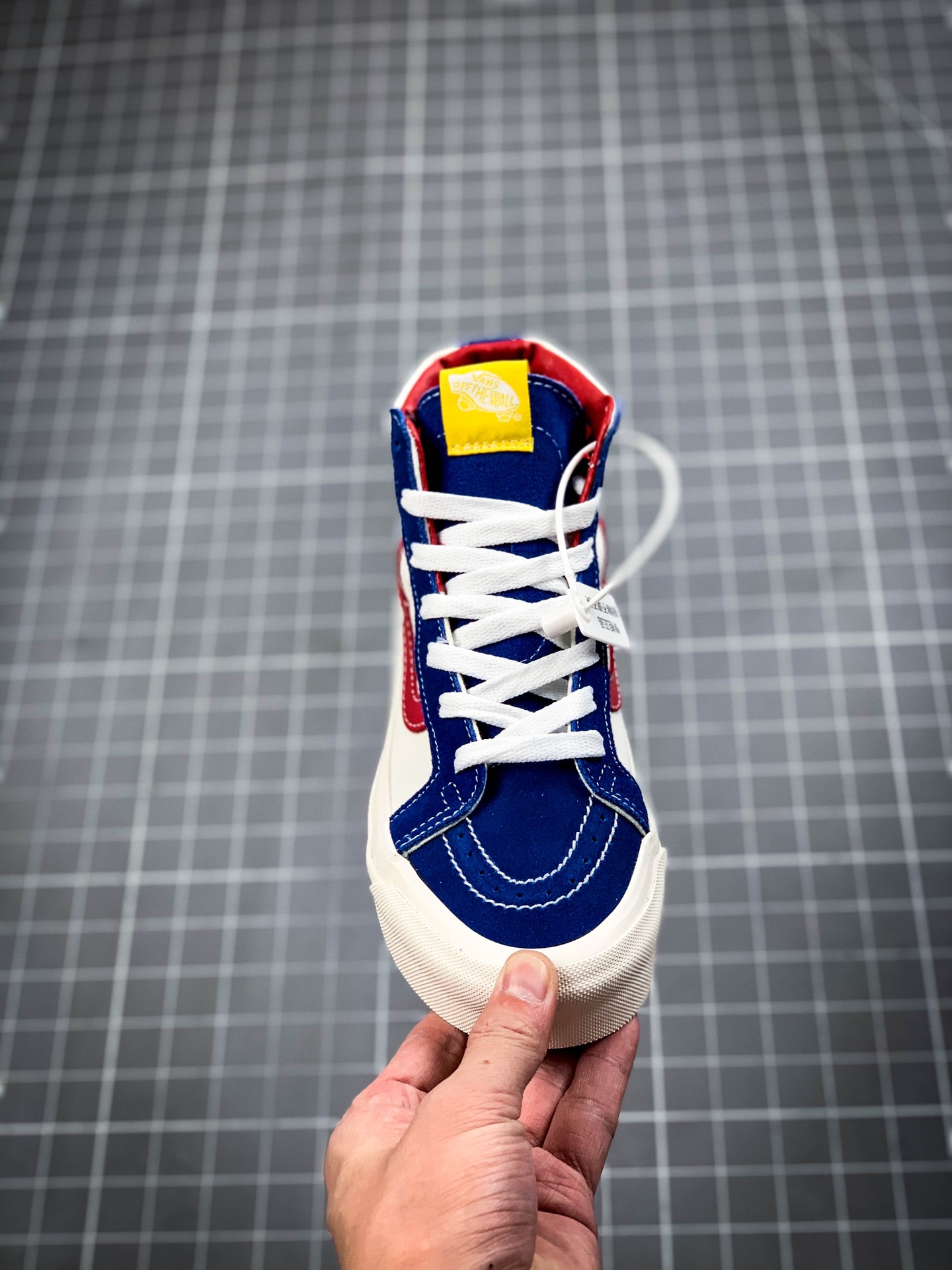 160  VANS  Sk8-Hi 高帮Pokonyan（叮当猫）神仙配色
