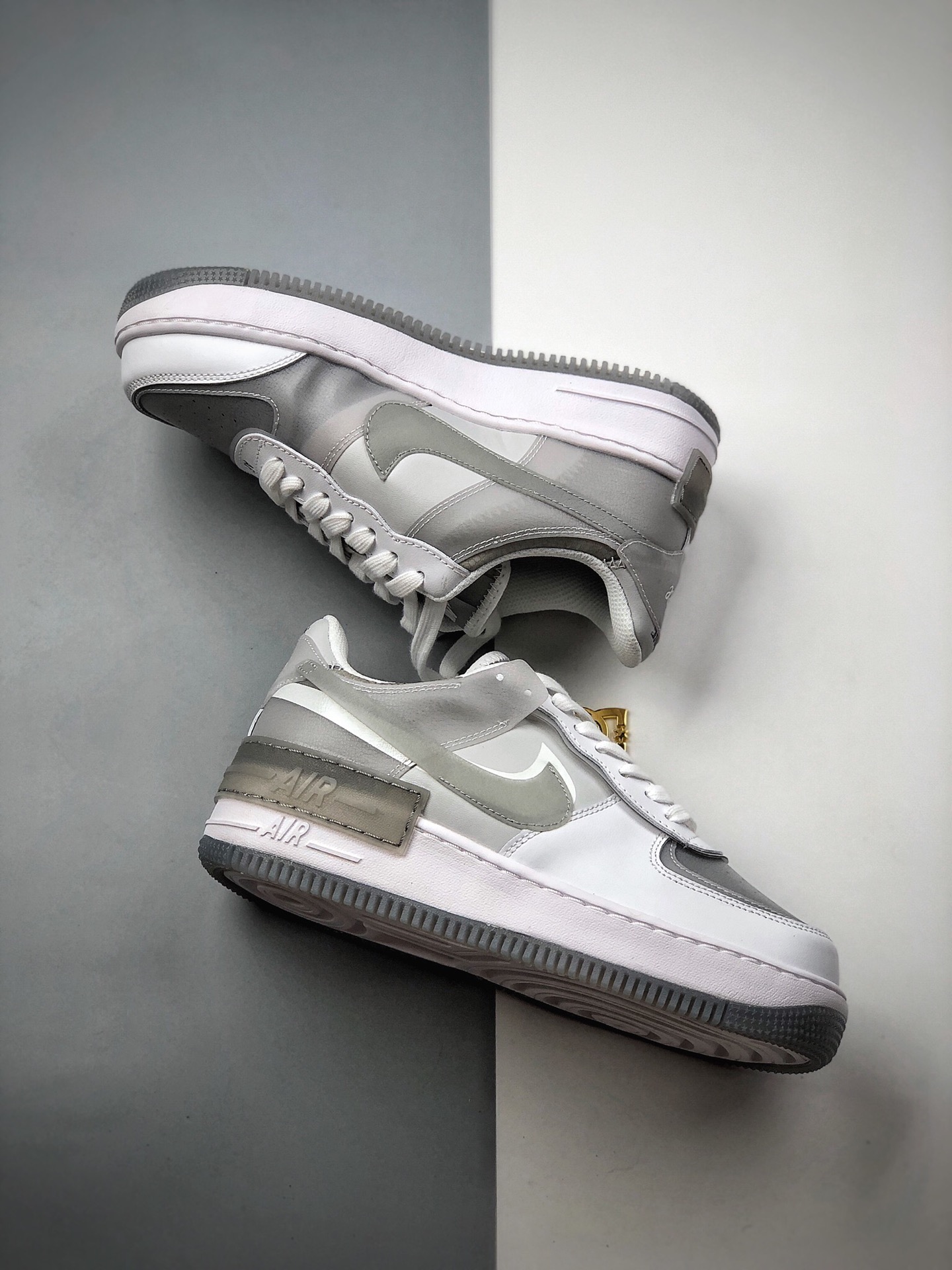200  耐克Nike WMNS Air Force 1 Shadow全新少女系解构主义设计 CK6561-100