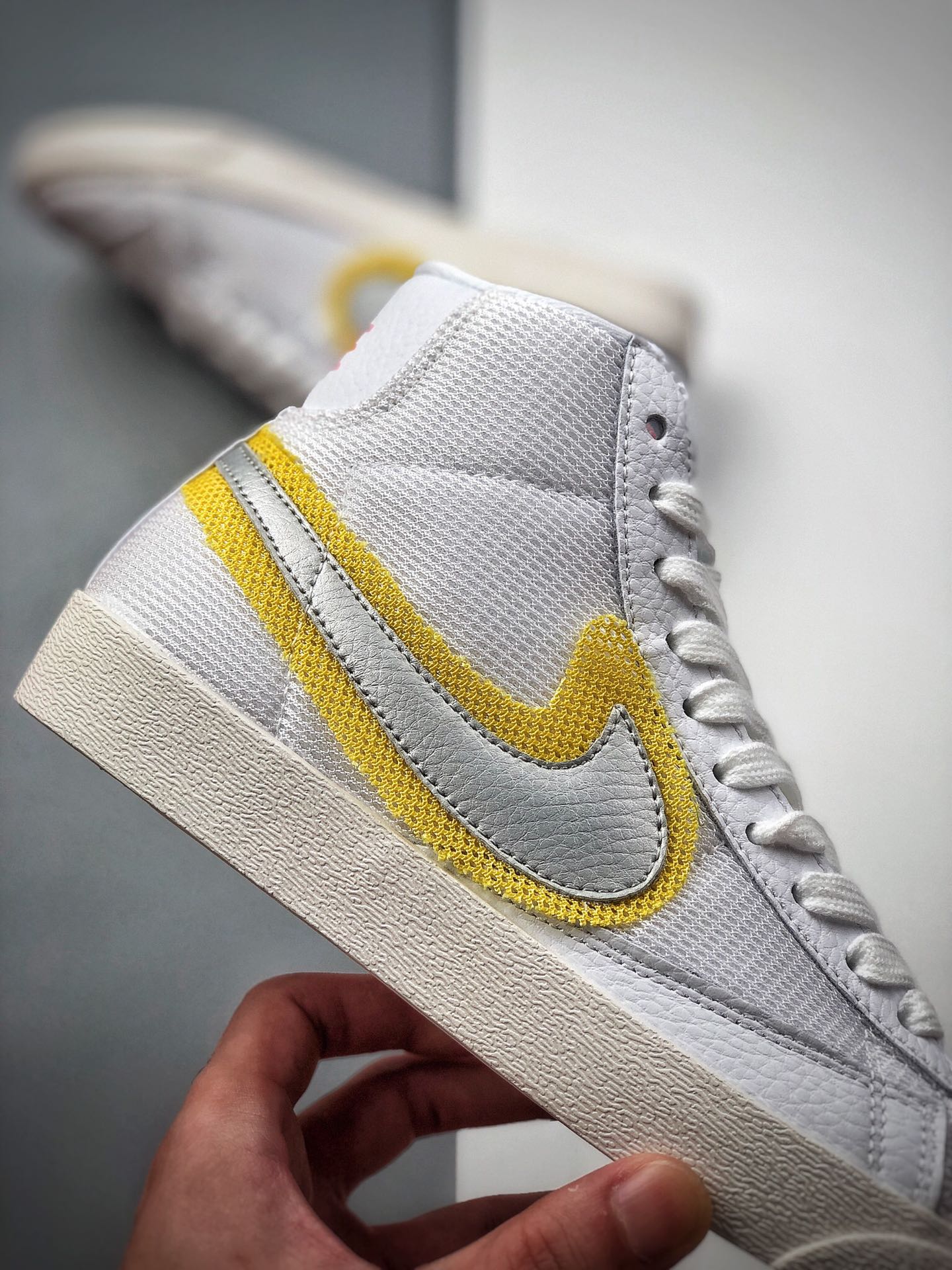 180  耐克Nike Blazer Mid '1977 Vintage WE 新配色 白灰 CZ8105-100