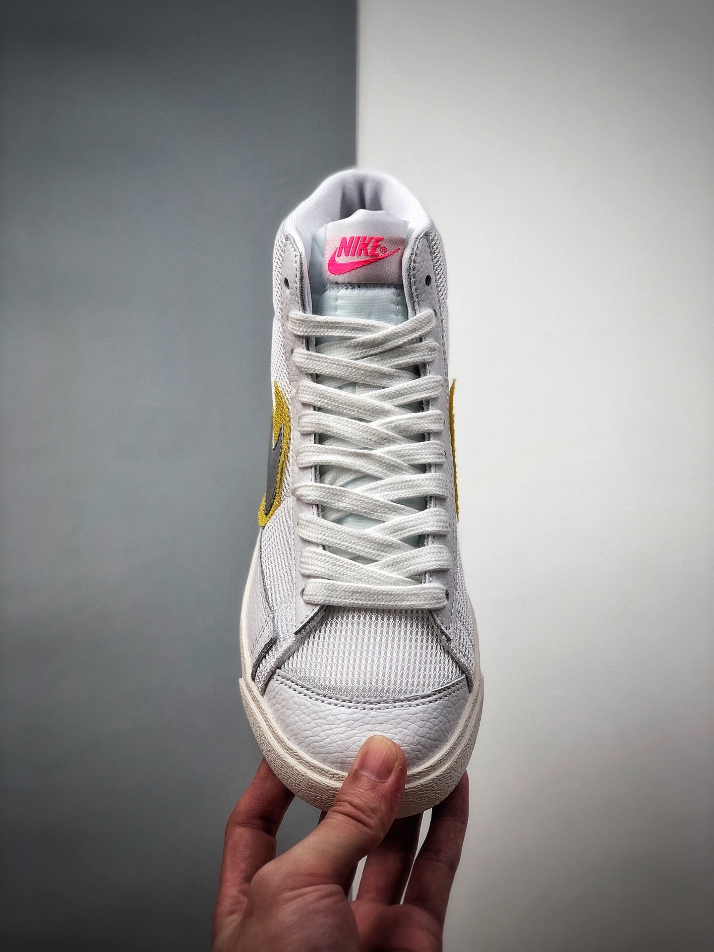 180  耐克Nike Blazer Mid '1977 Vintage WE 新配色 白灰 CZ8105-100