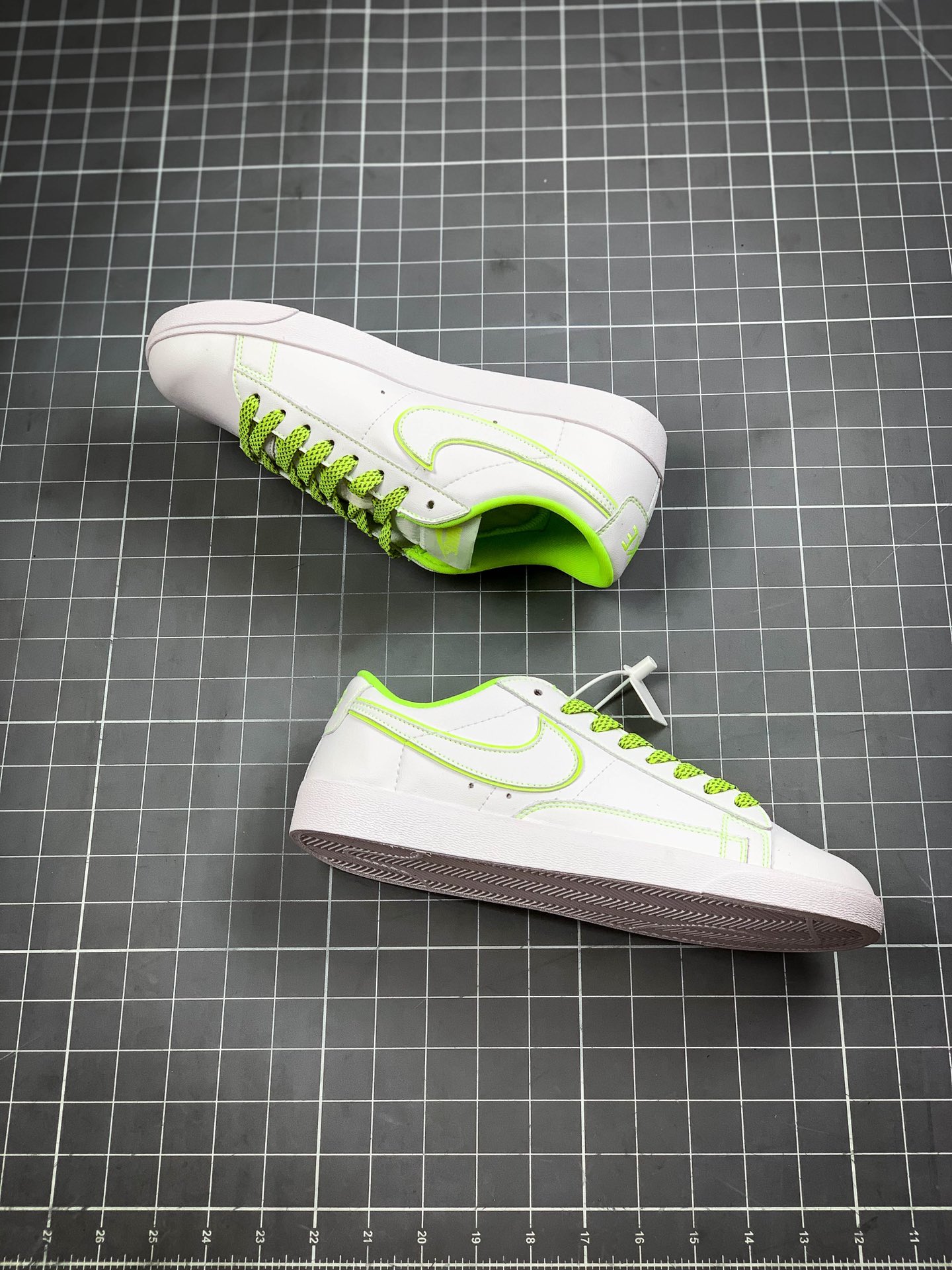 160 耐克/Nike Blazer Low PRM 开拓者休闲运动板鞋 454471-813-312