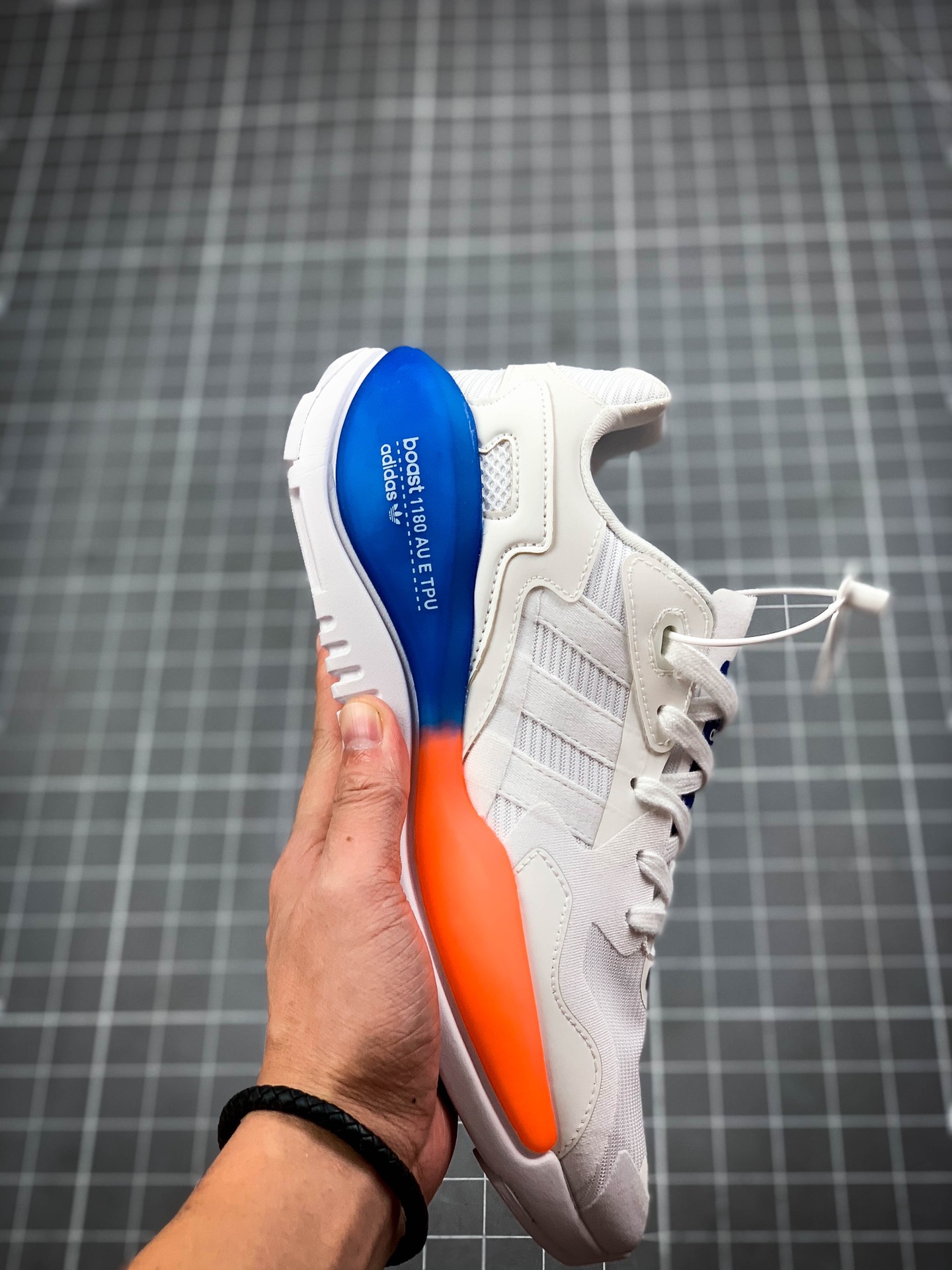 240 Adidas 阿迪达斯 ZX Alkyne Boost 易烊千玺同款 爆米花中底 复古运动休闲跑步鞋 FV2315