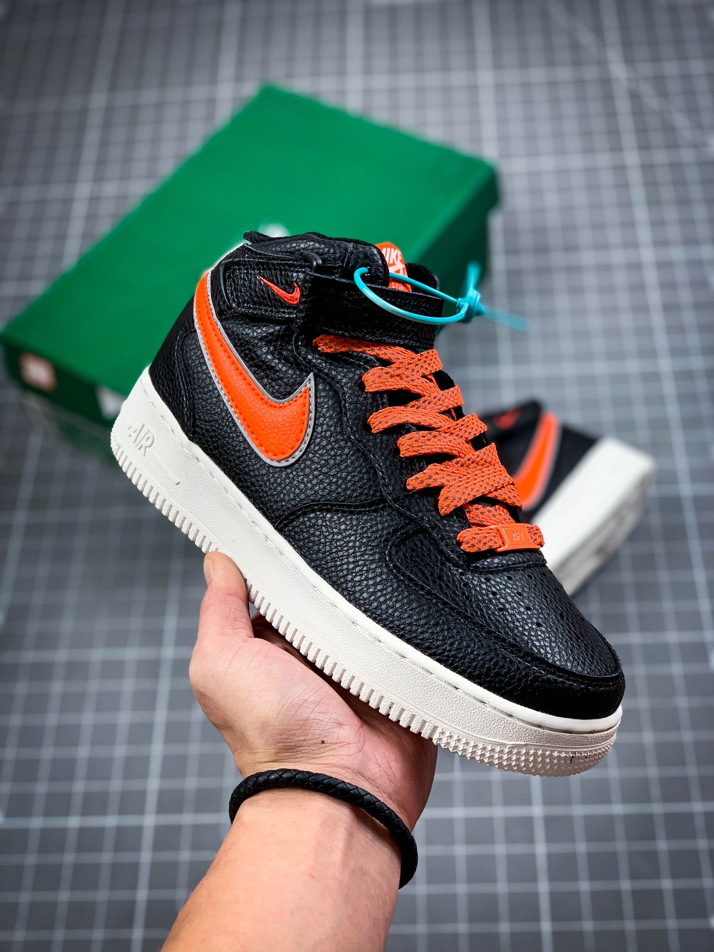 200 黑橘Air Force 1'07 LV8 x Stranger Things “Hawkins High” 怪奇物语联名原楦头原纸板 CJ6106-105-312