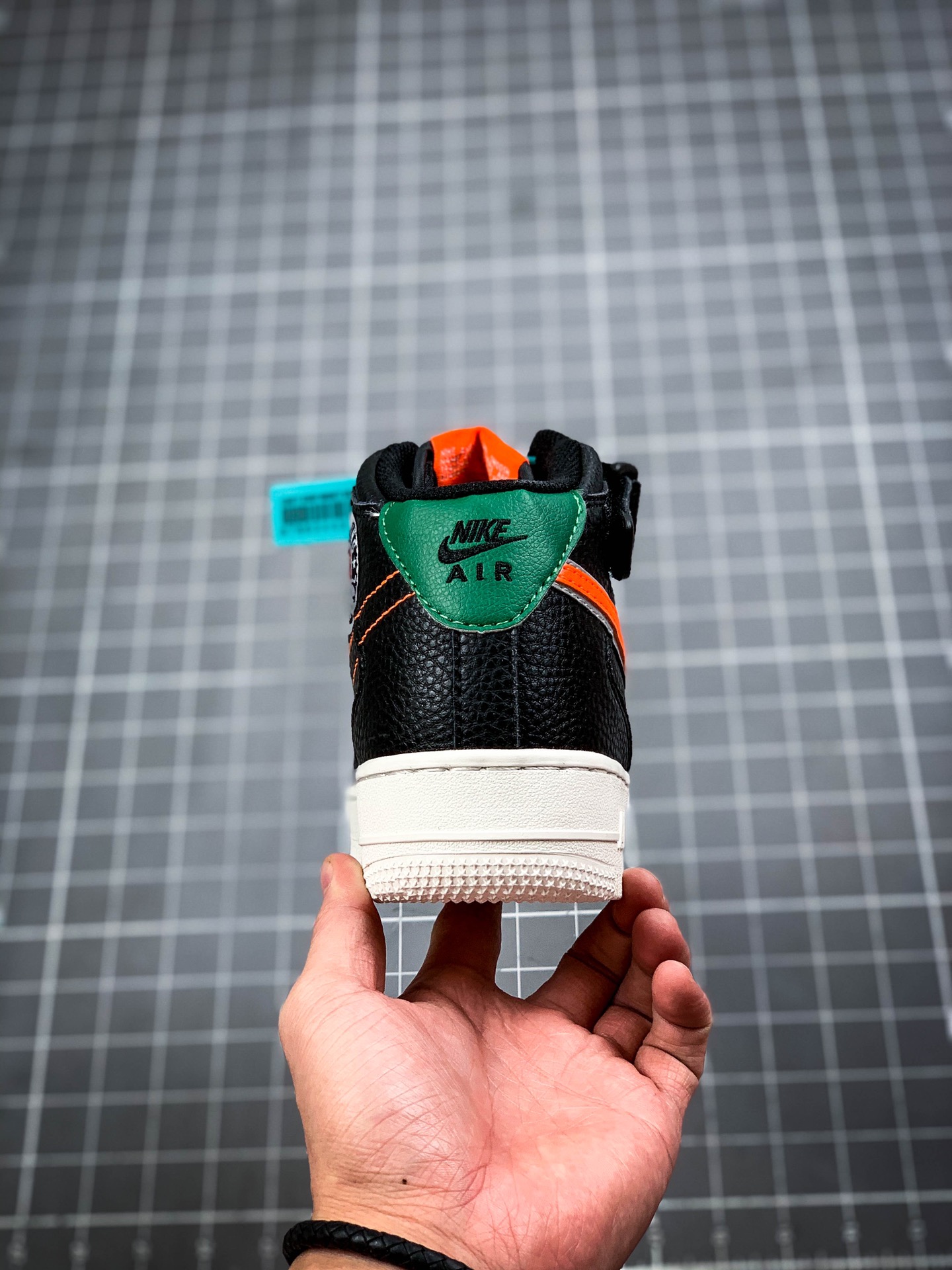 200 黑橘Air Force 1'07 LV8 x Stranger Things “Hawkins High” 怪奇物语联名原楦头原纸板 CJ6106-105-312