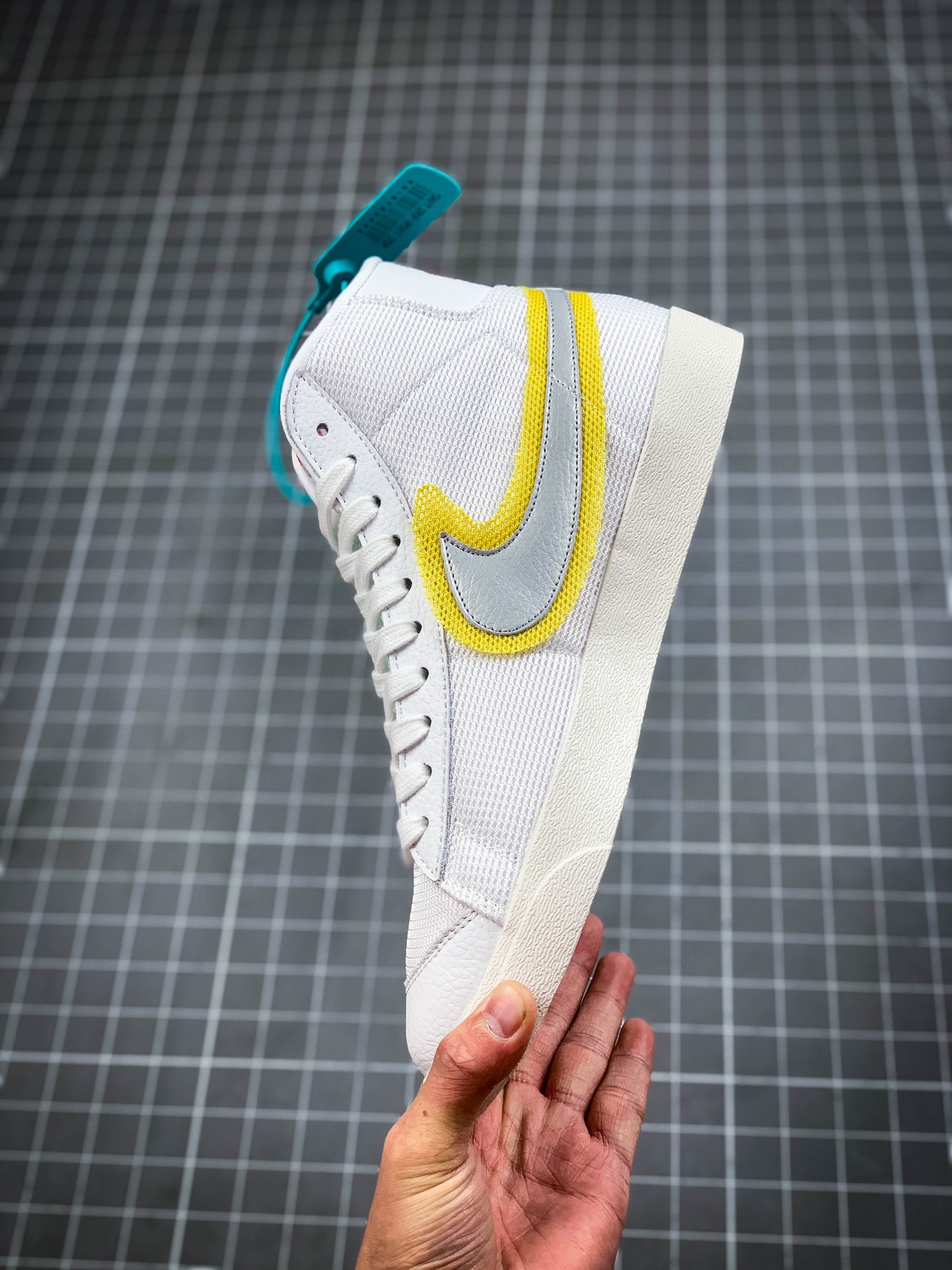 180 Nike Blazer Mid 77 Vintage 全新配色 CZ8105-100