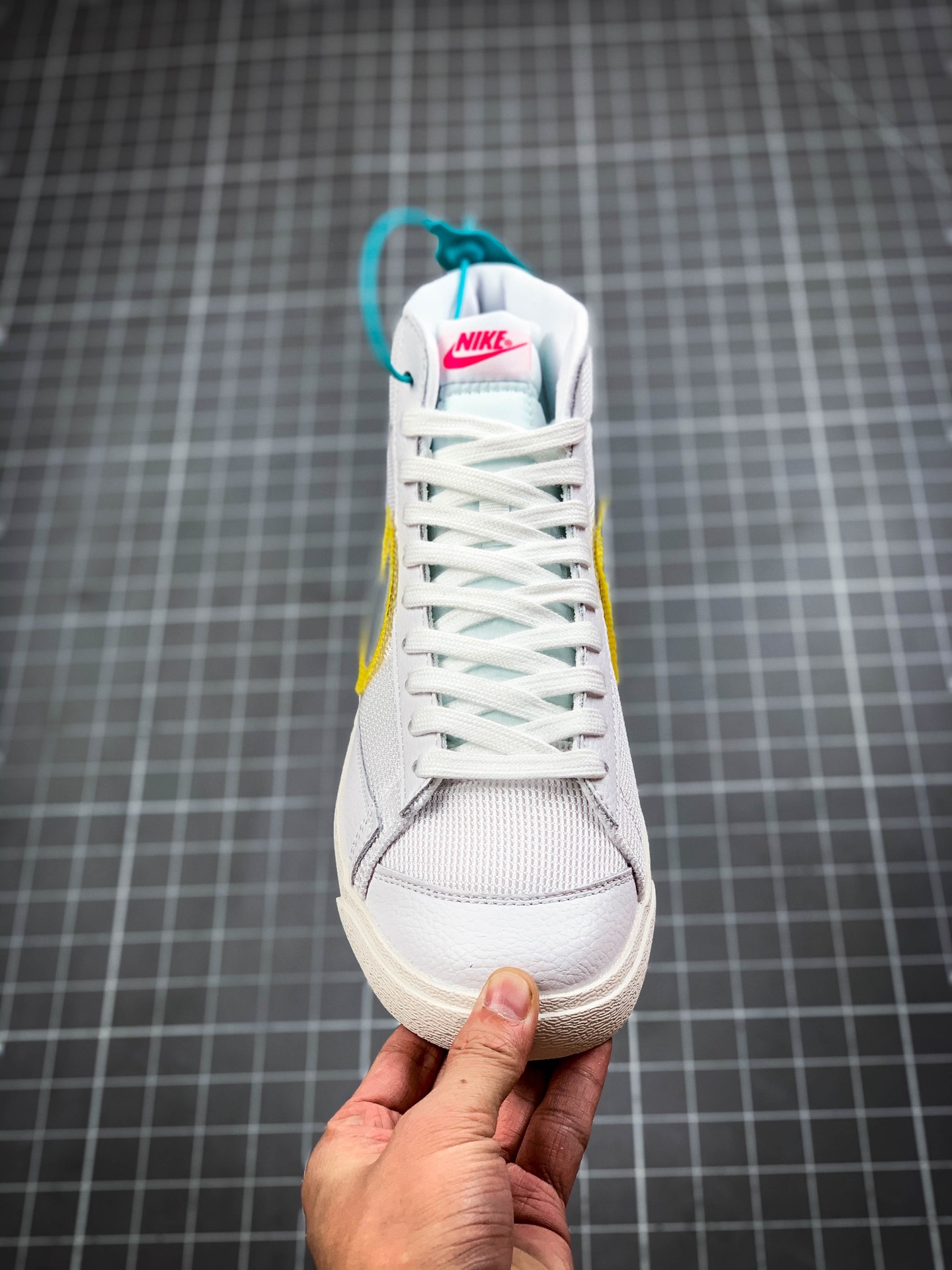 180 Nike Blazer Mid 77 Vintage 全新配色 CZ8105-100