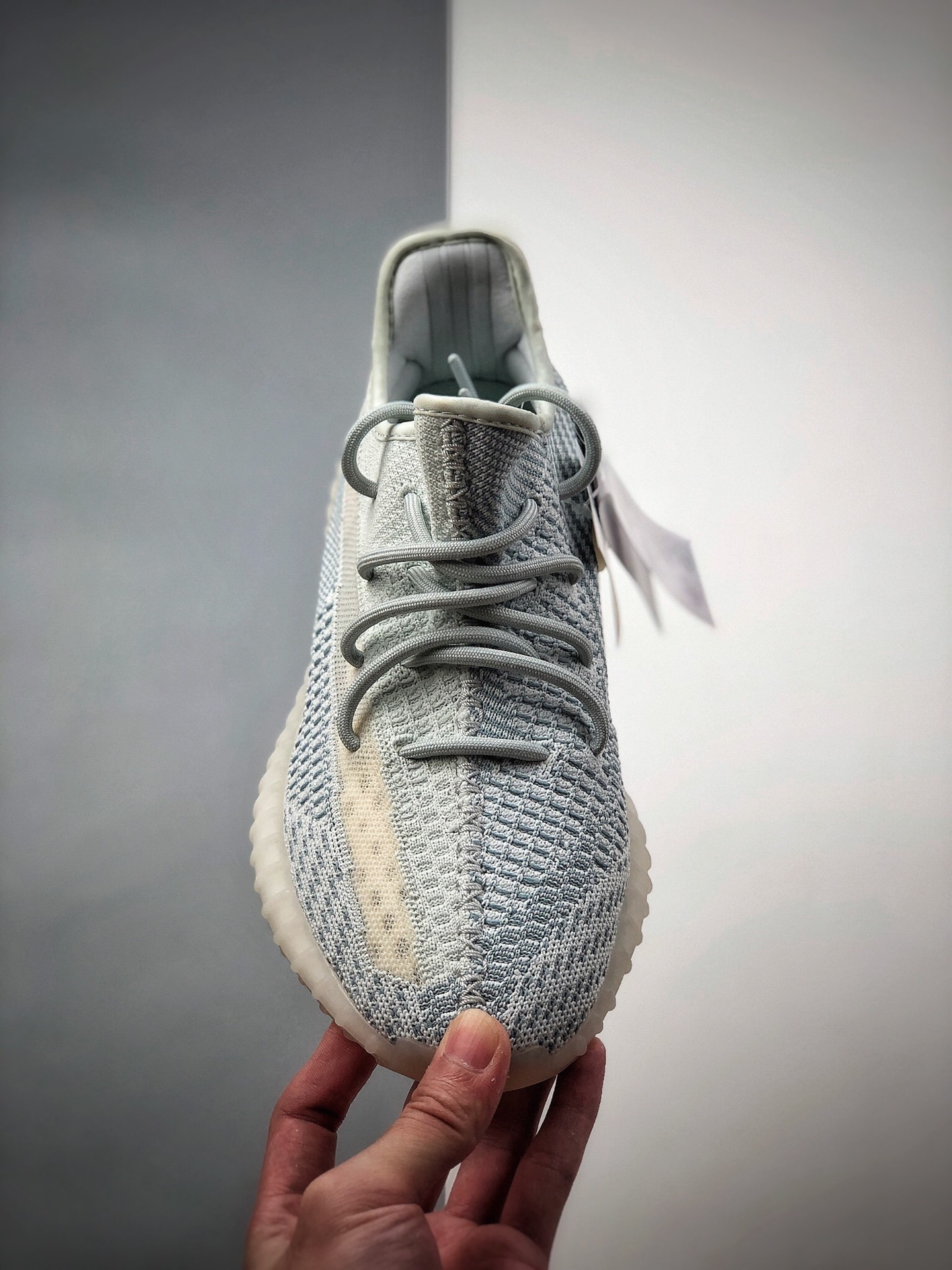 250  #Adidas Yeezy 350 Boost V2 焕蓝 FW3043