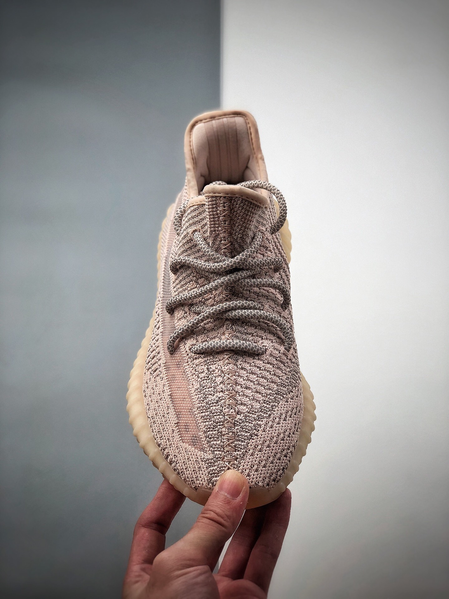 250 公司级Adidas Yeezy 350 Boost V2 银粉满天星 货号：FW5666