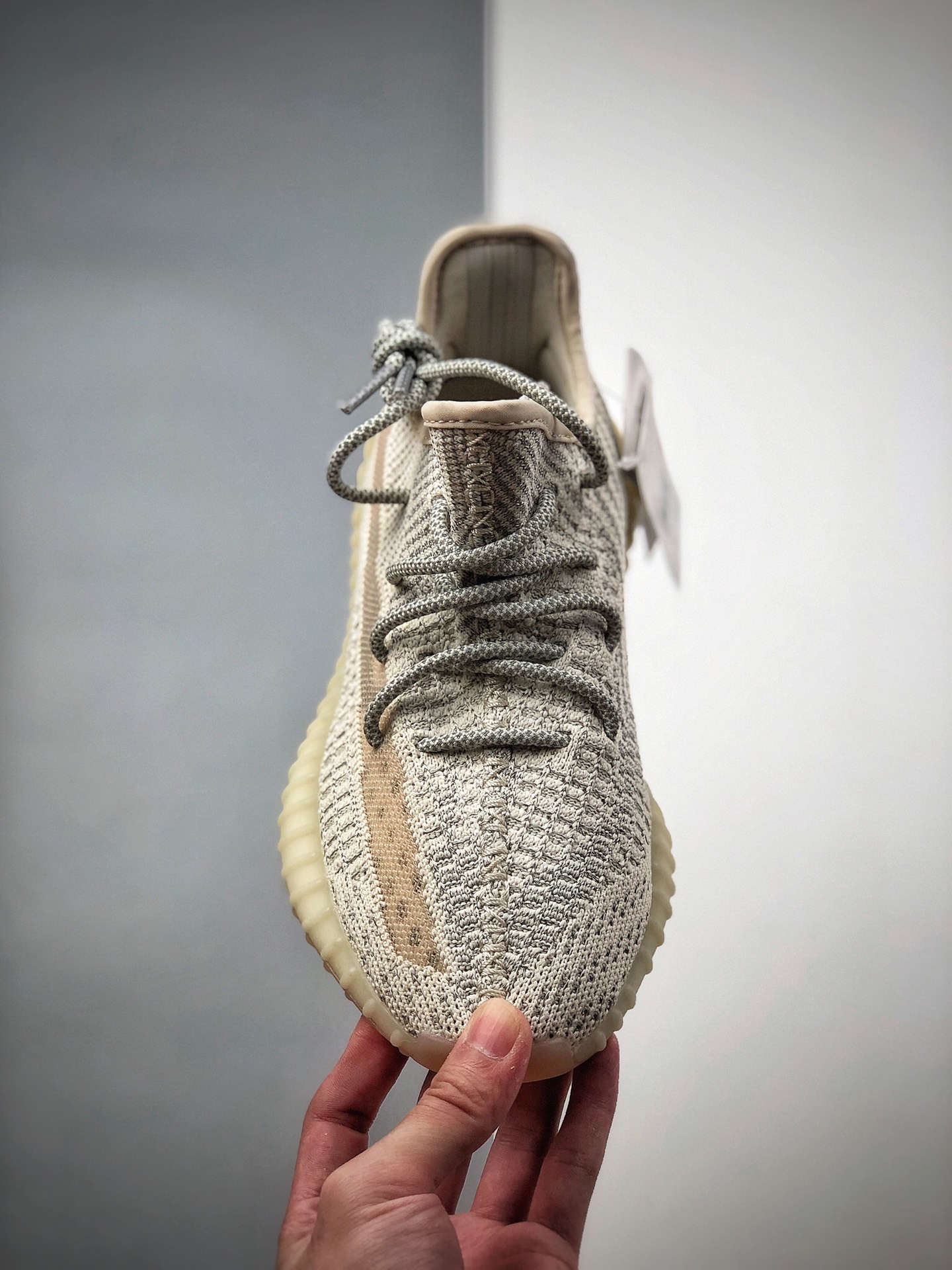 250 最强性价比 Adidas Yeezy 350 Boost V2 须白满天星 #德国进口机台针织成型 FV3254
