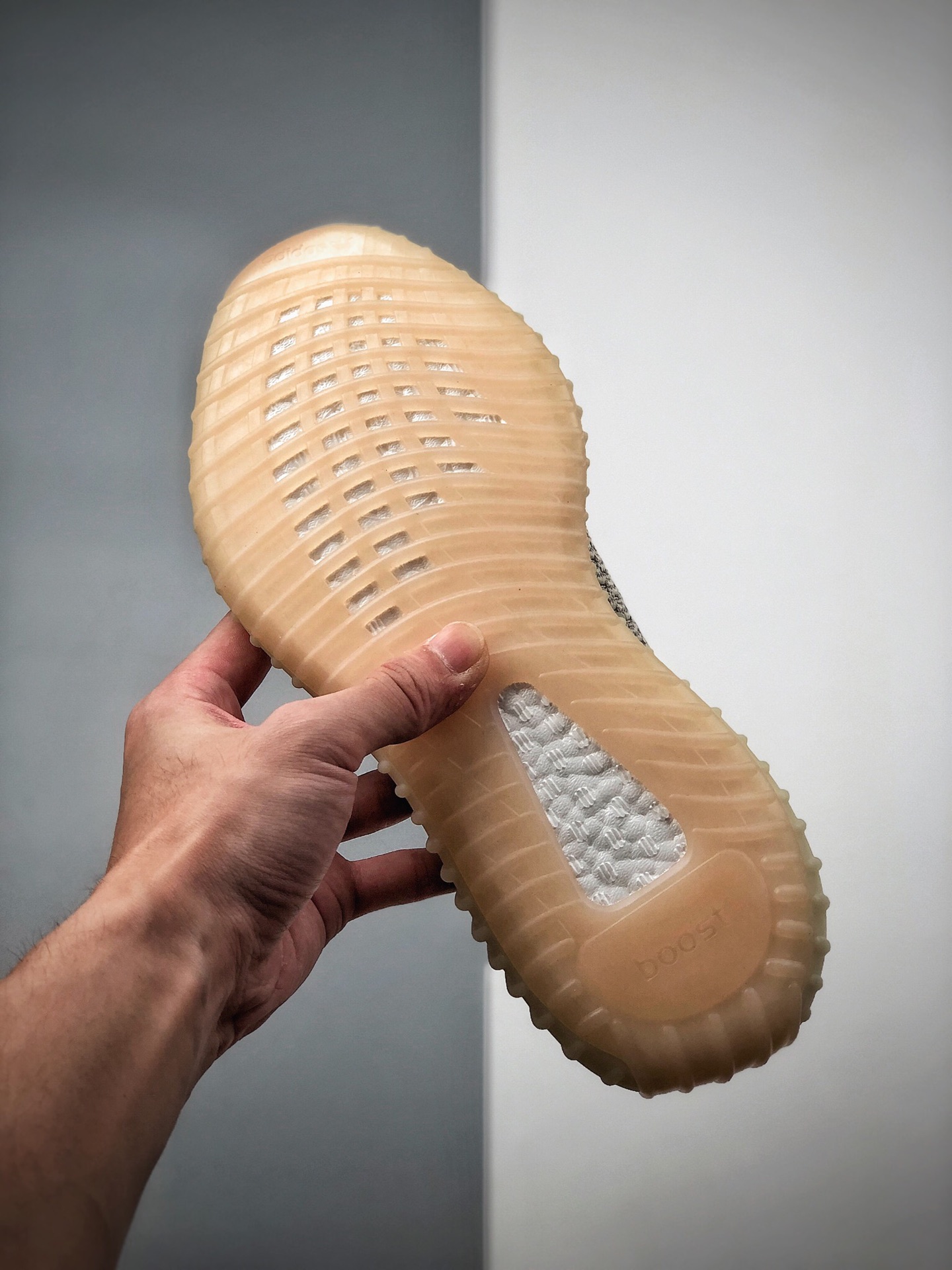 250 最强性价比 Adidas Yeezy 350 Boost V2 须白满天星 #德国进口机台针织成型 FV3254