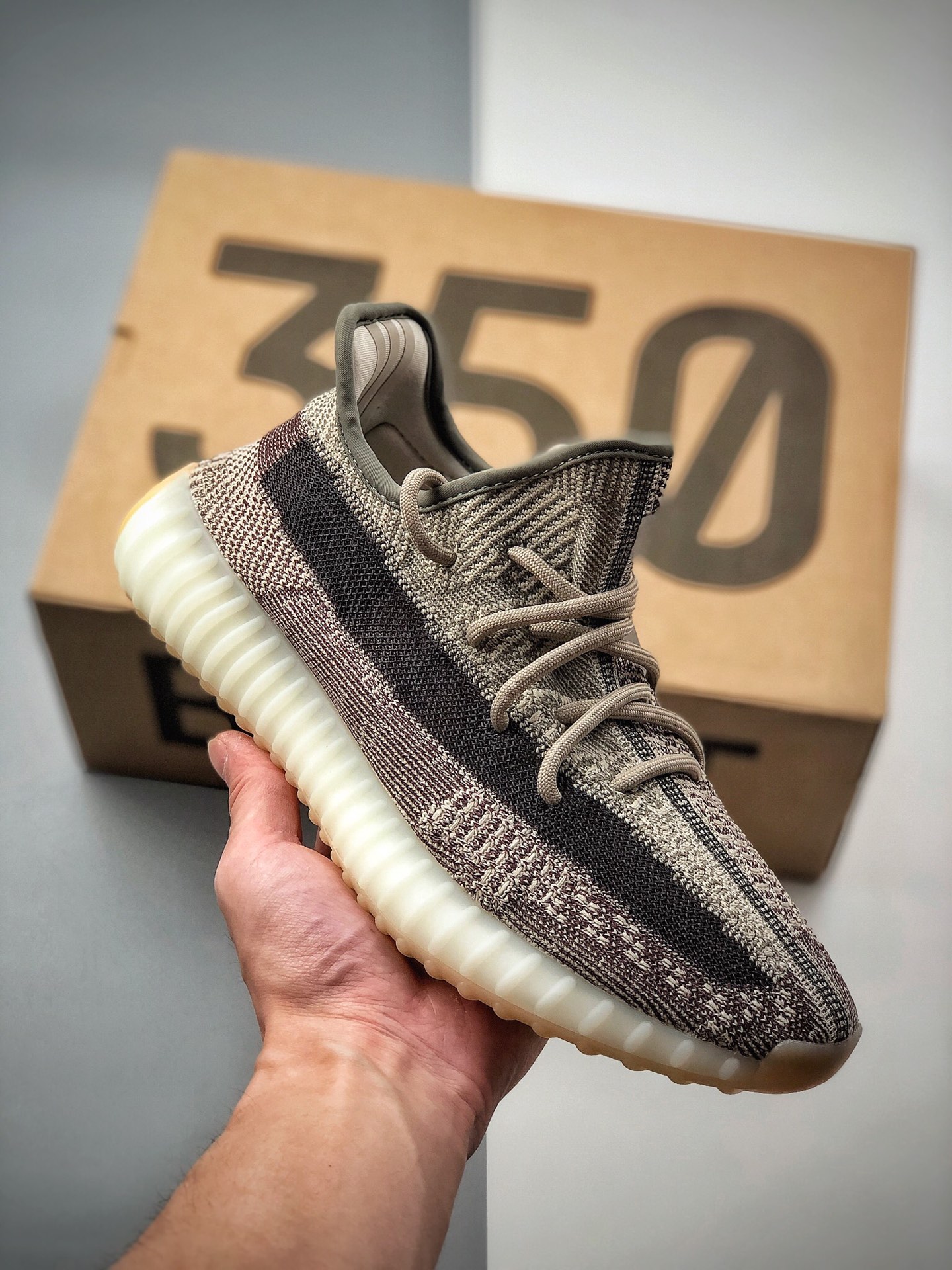 250 Yeezy 350 Boost V2 扎龙 德国进口机台针织成型货号：FZ1267