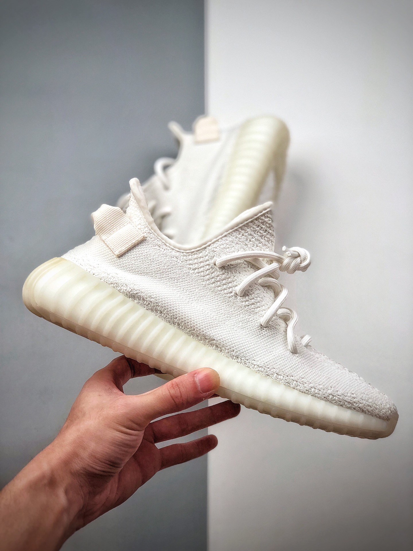 250 Adidas Yeezy 350 Boost V2 老全白 德国进口机台针织成型 CP9366